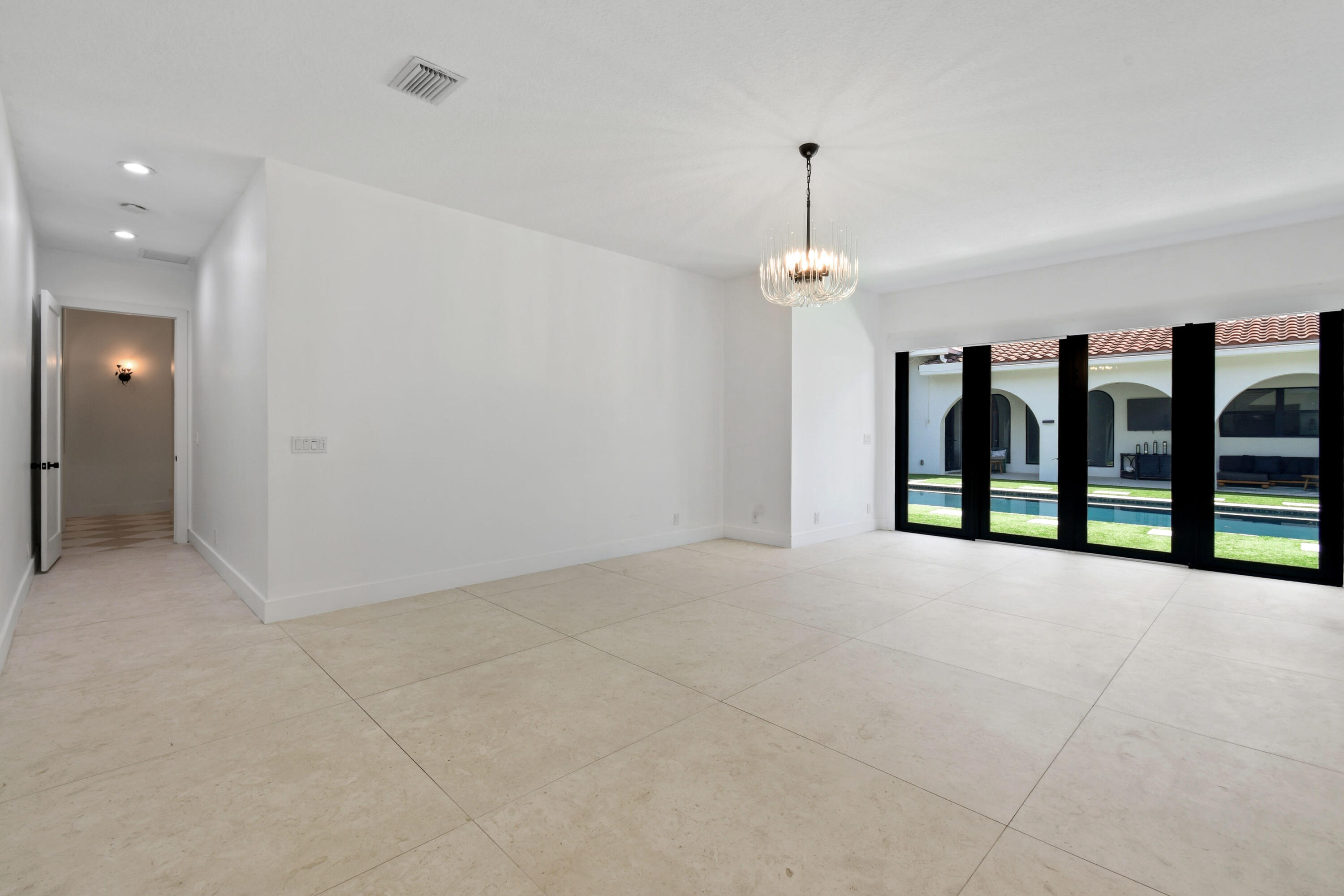 Palm Beach Country Estates - Residential