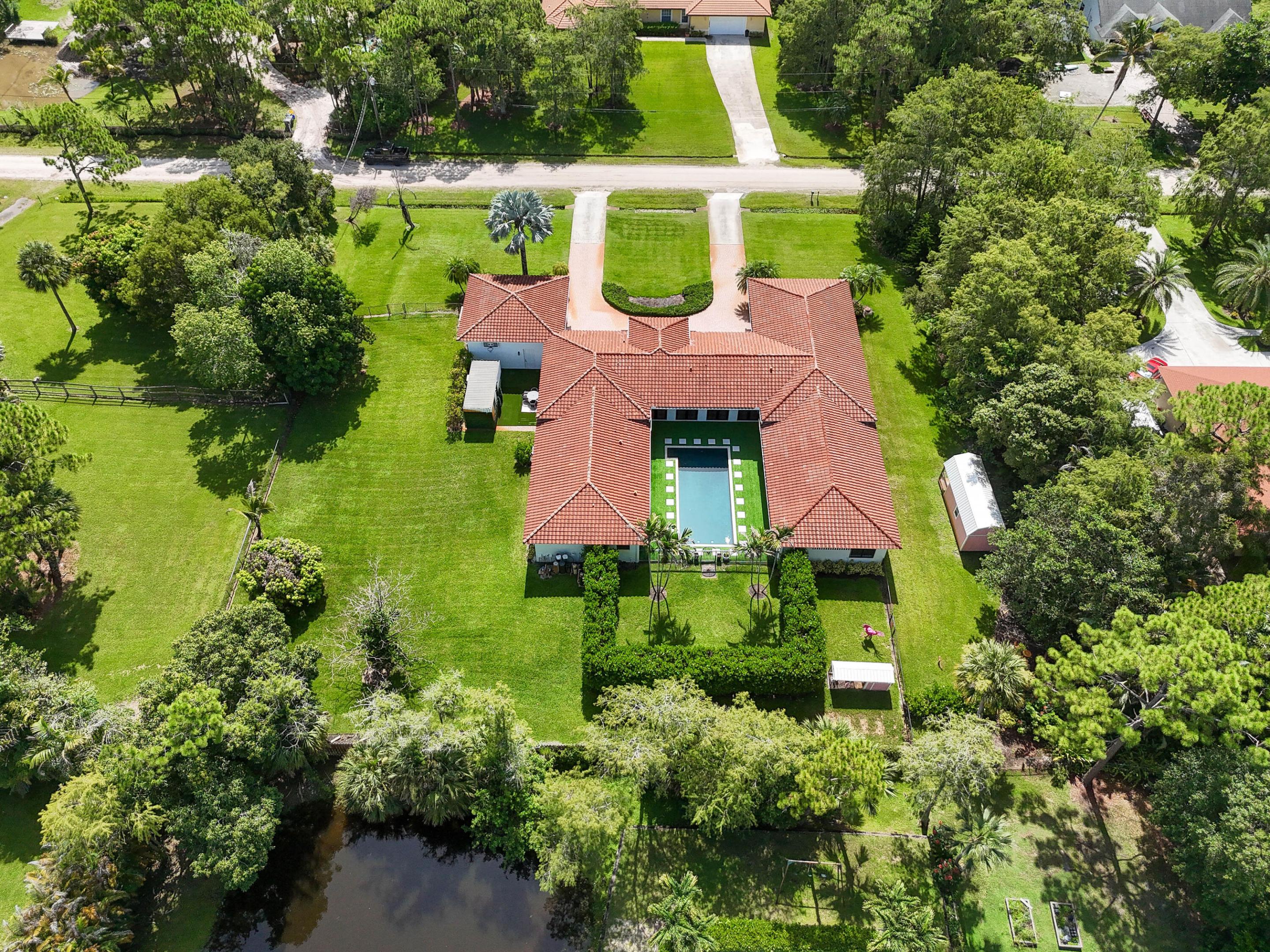 Palm Beach Country Estates - Residential