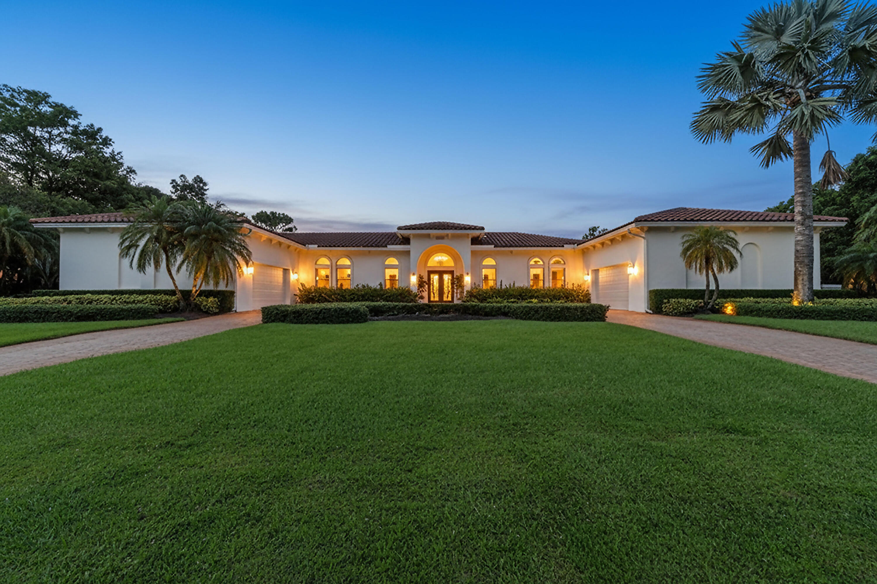 Palm Beach Country Estates - Residential