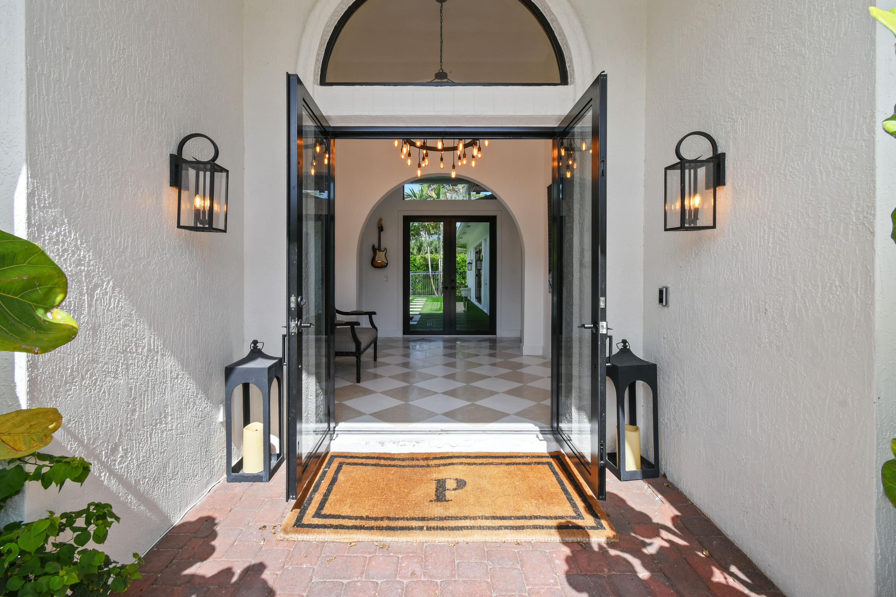 Palm Beach Country Estates - Residential