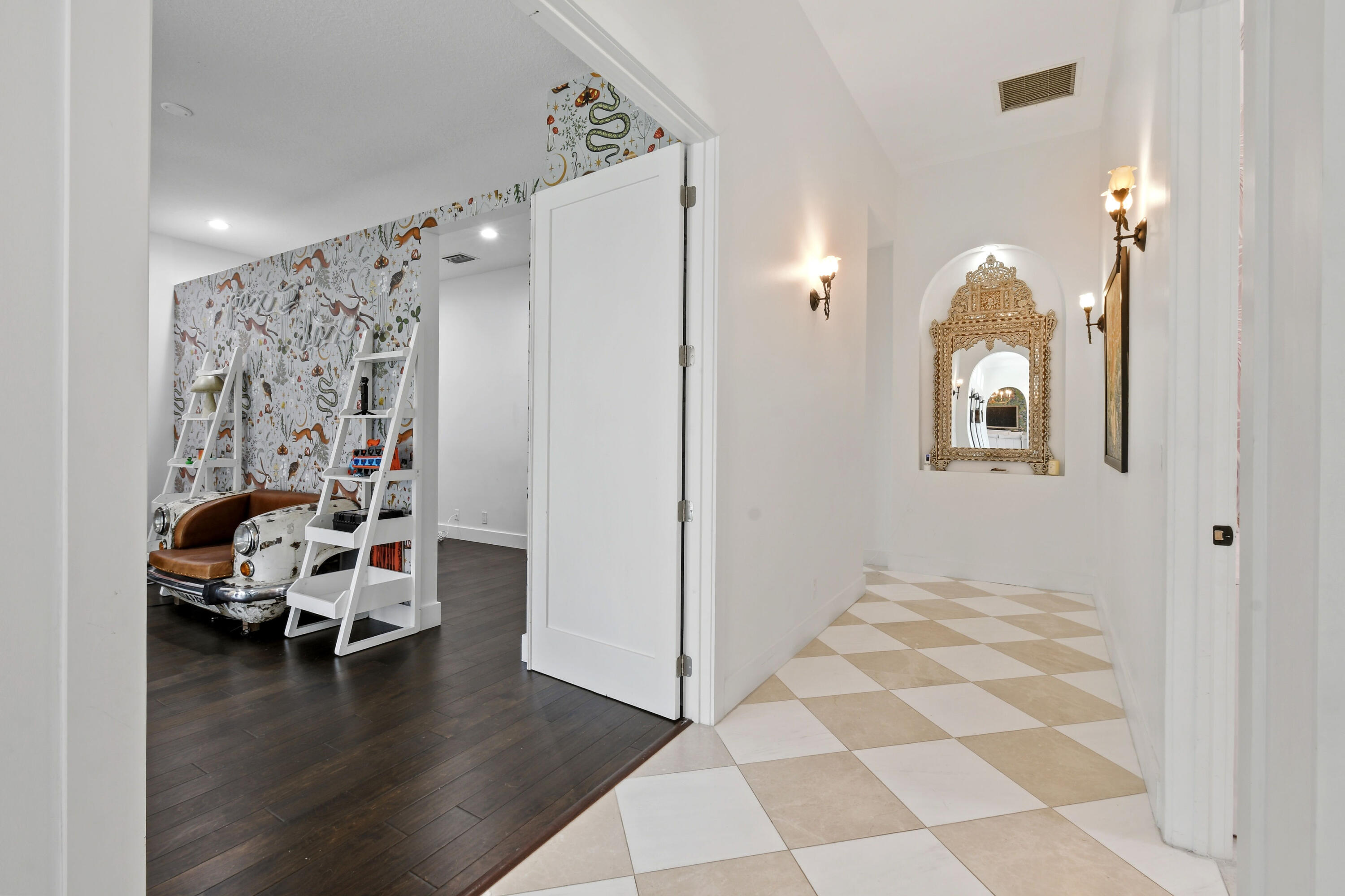 Palm Beach Country Estates - Residential
