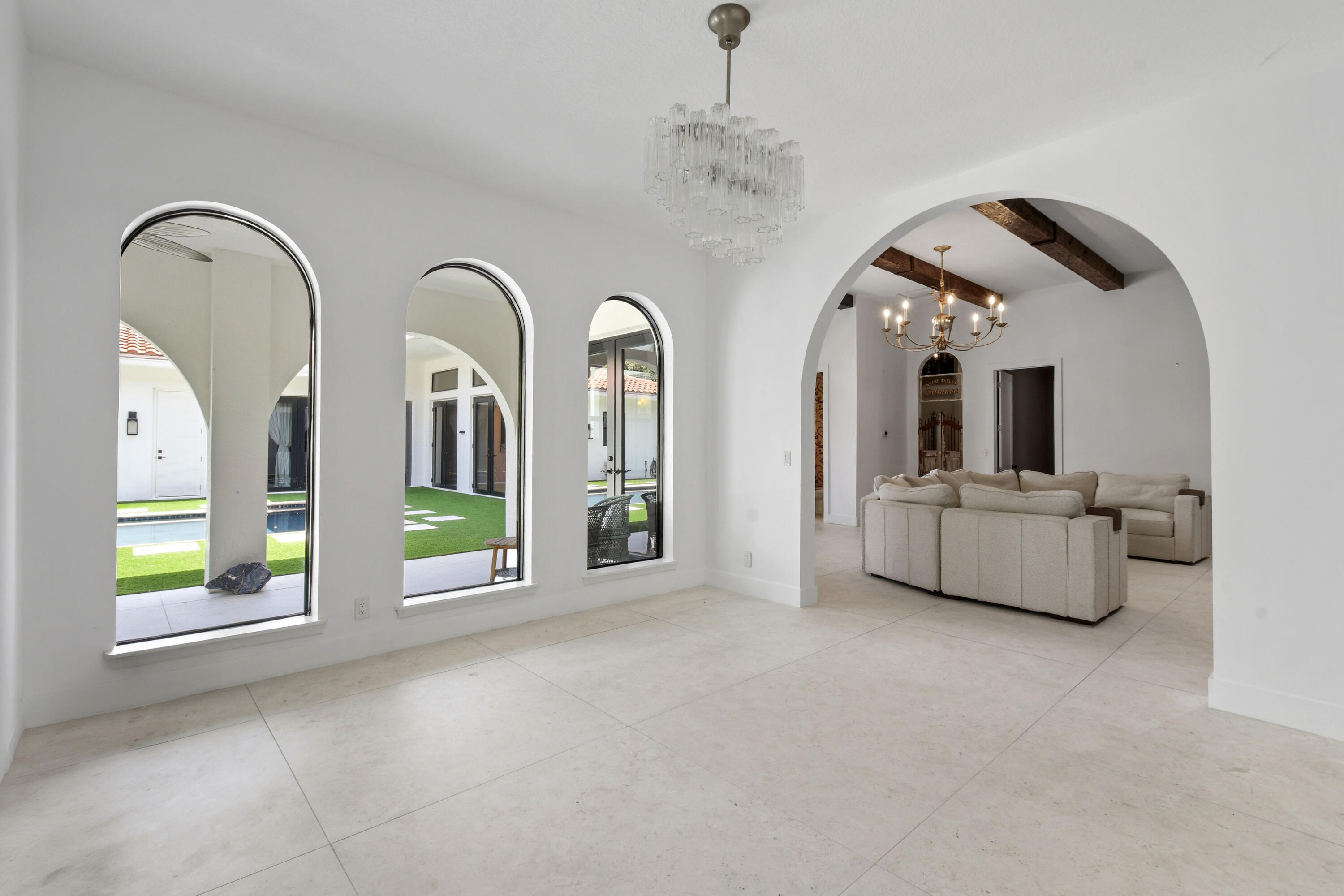 Palm Beach Country Estates - Residential