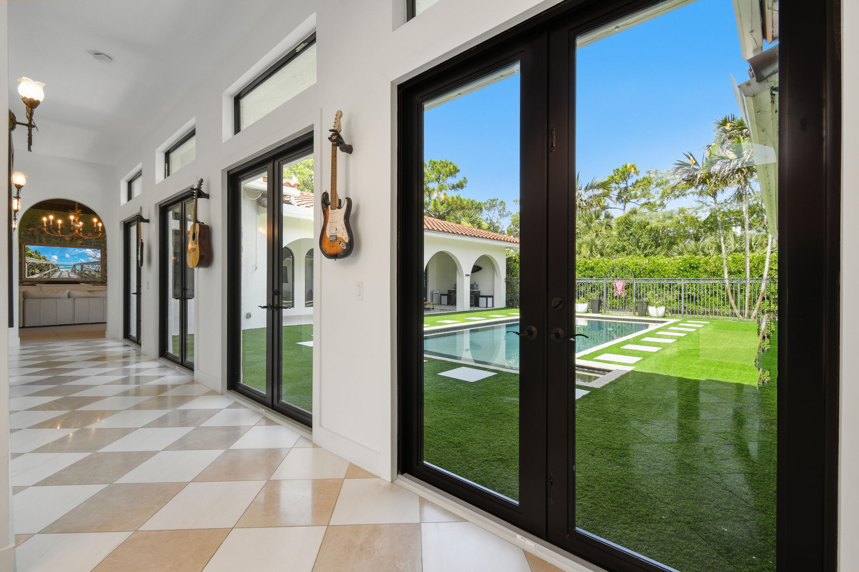 Palm Beach Country Estates - Residential