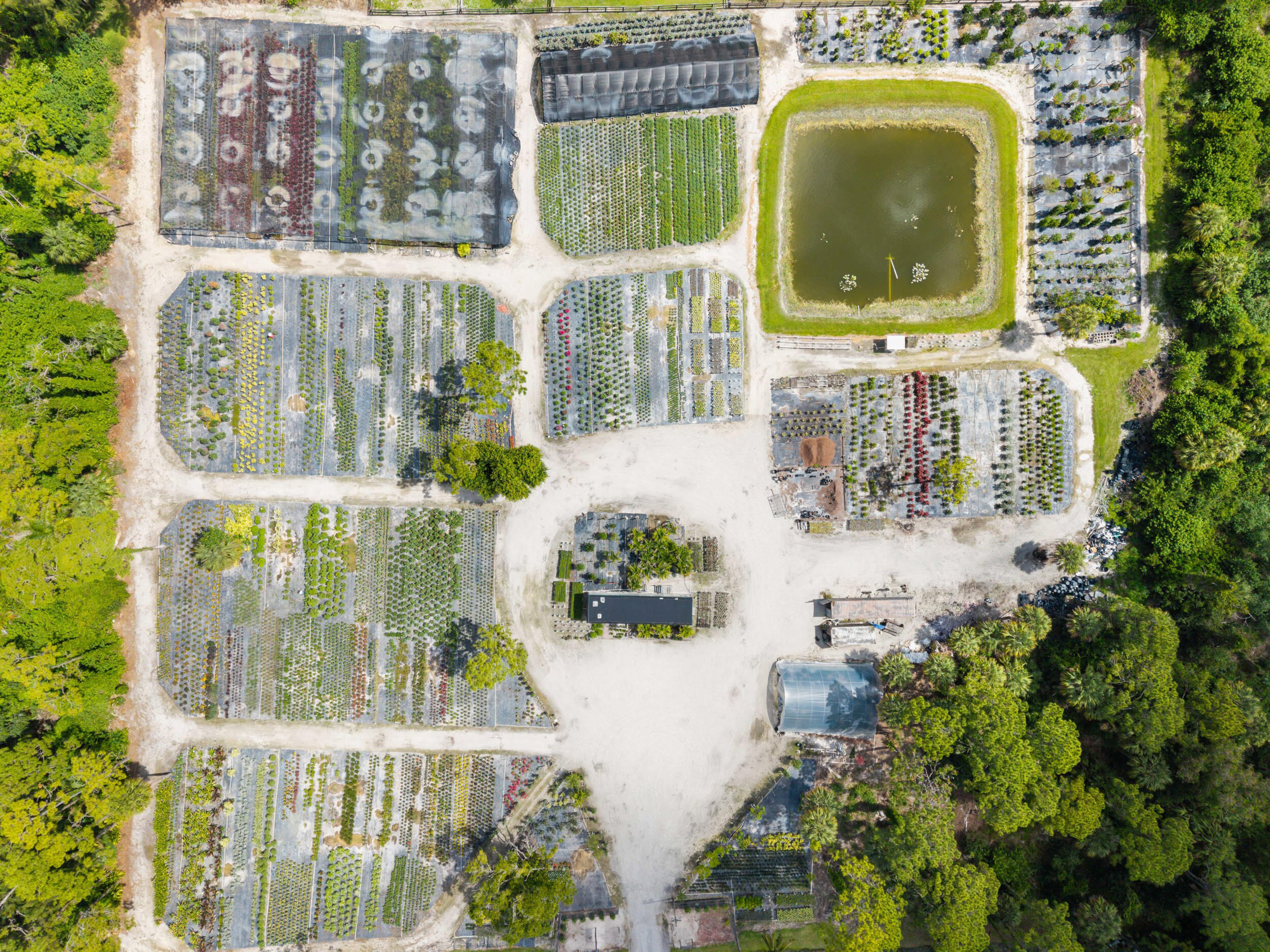 LOXAHATCHEE GROVES - Land