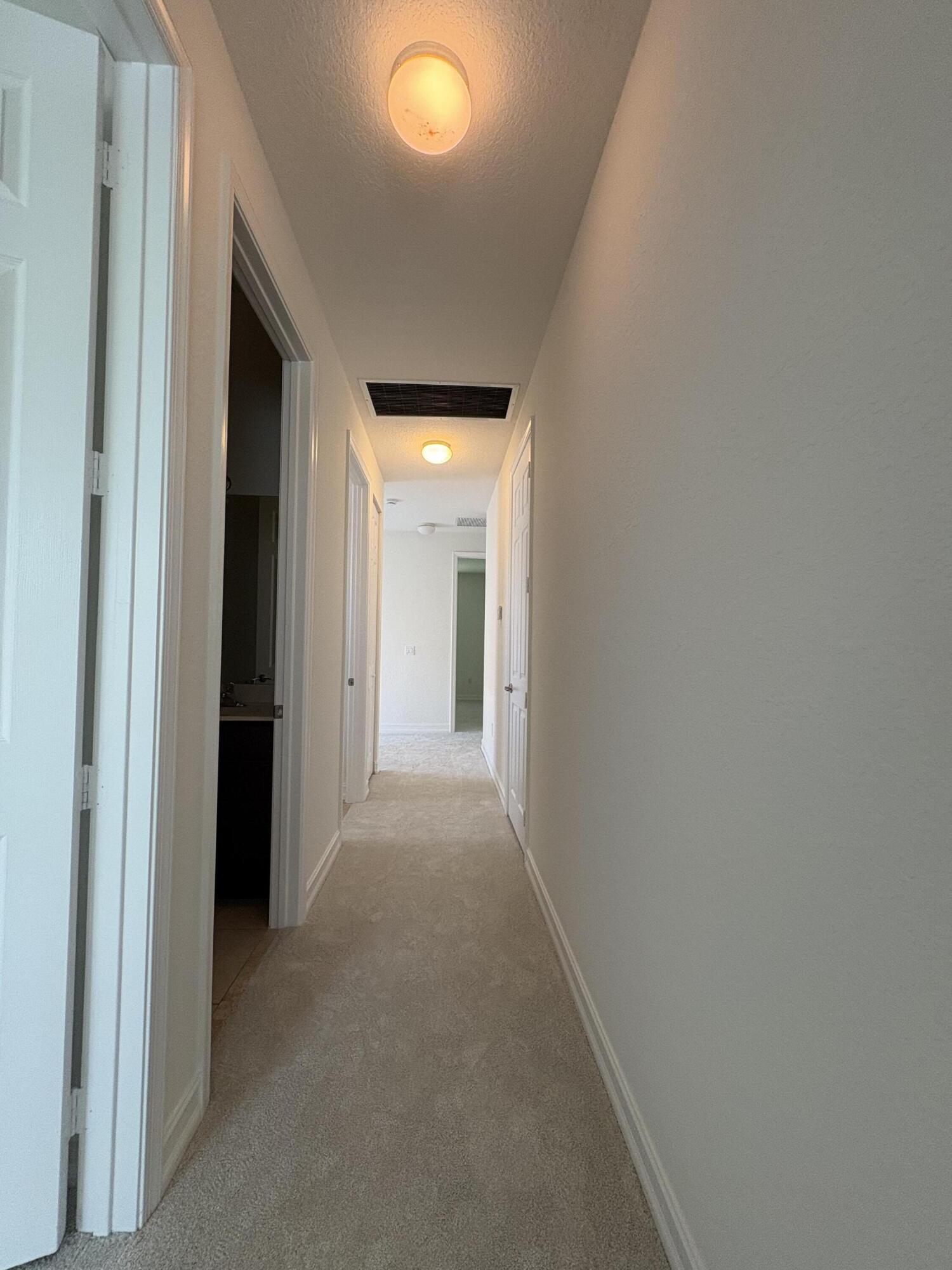 CANYON TRAILS - Residential Lease