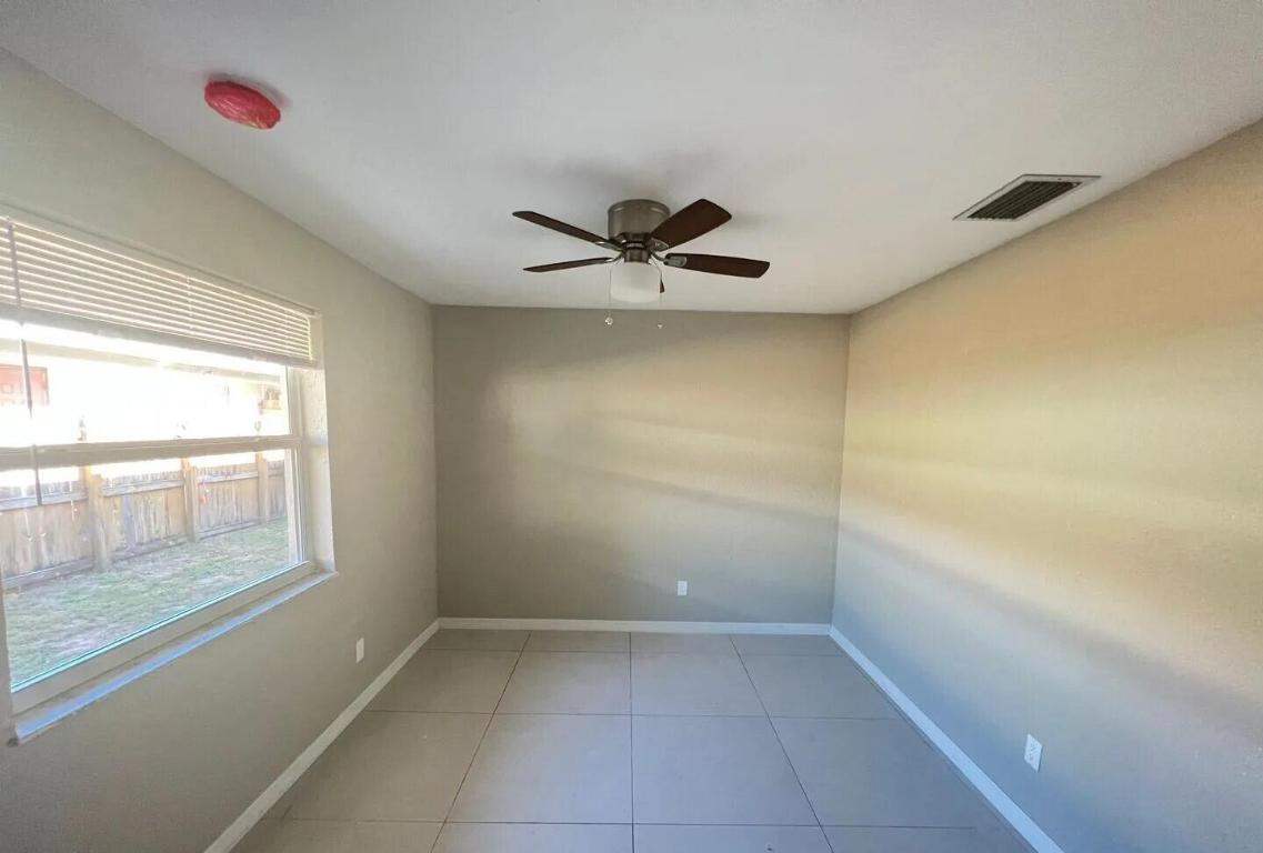 FRESHWATER ADD TO WPB - Residential Lease