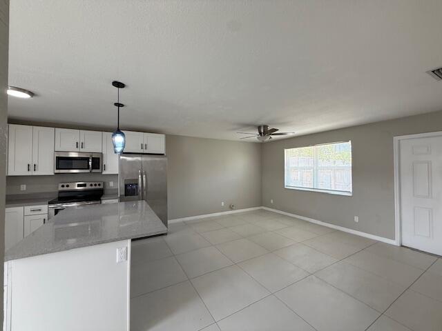 FRESHWATER ADD TO WPB - Residential Lease