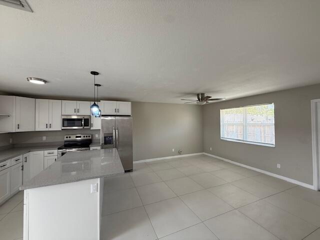 FRESHWATER ADD TO WPB - Residential Lease