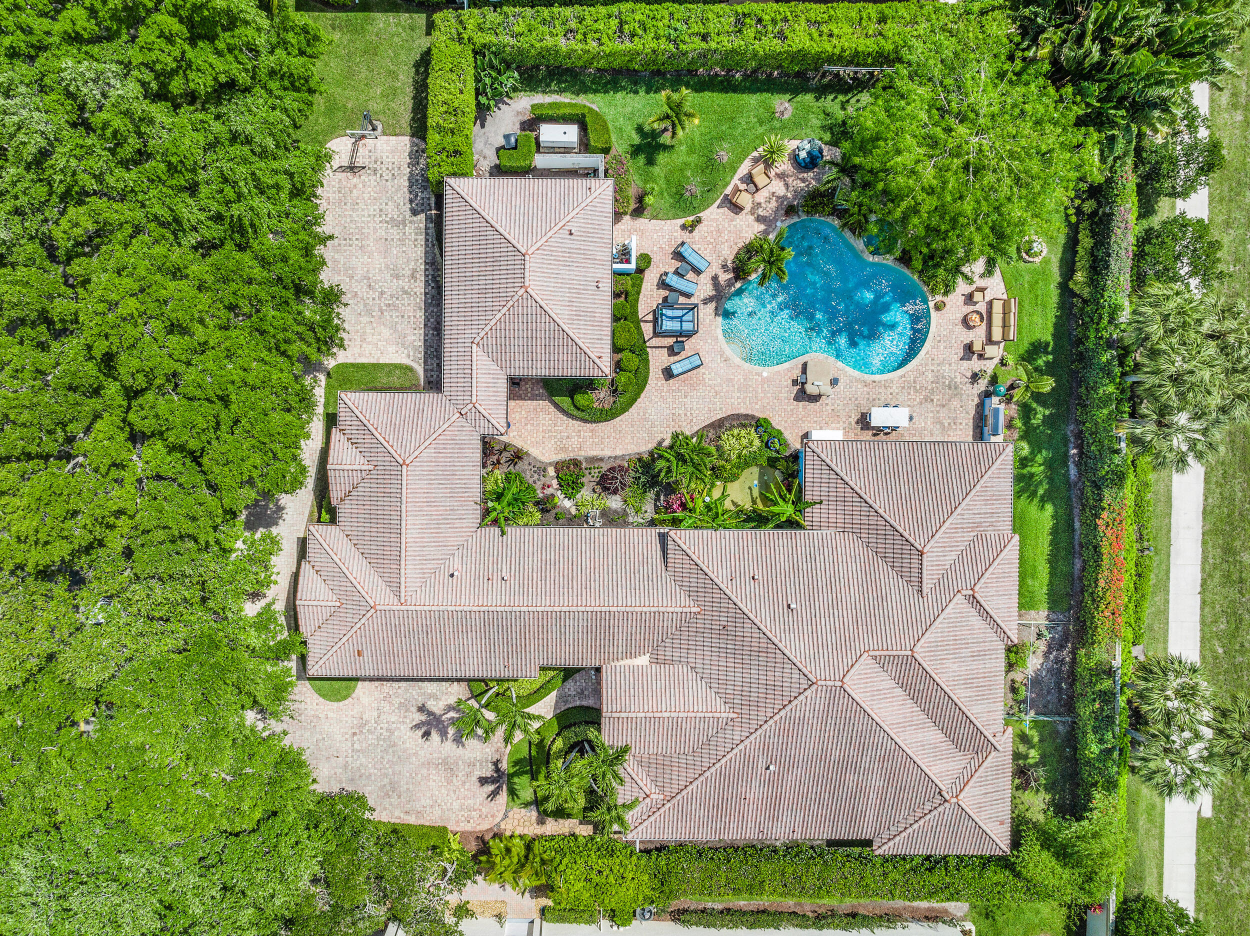 Admirals Cove - Residential