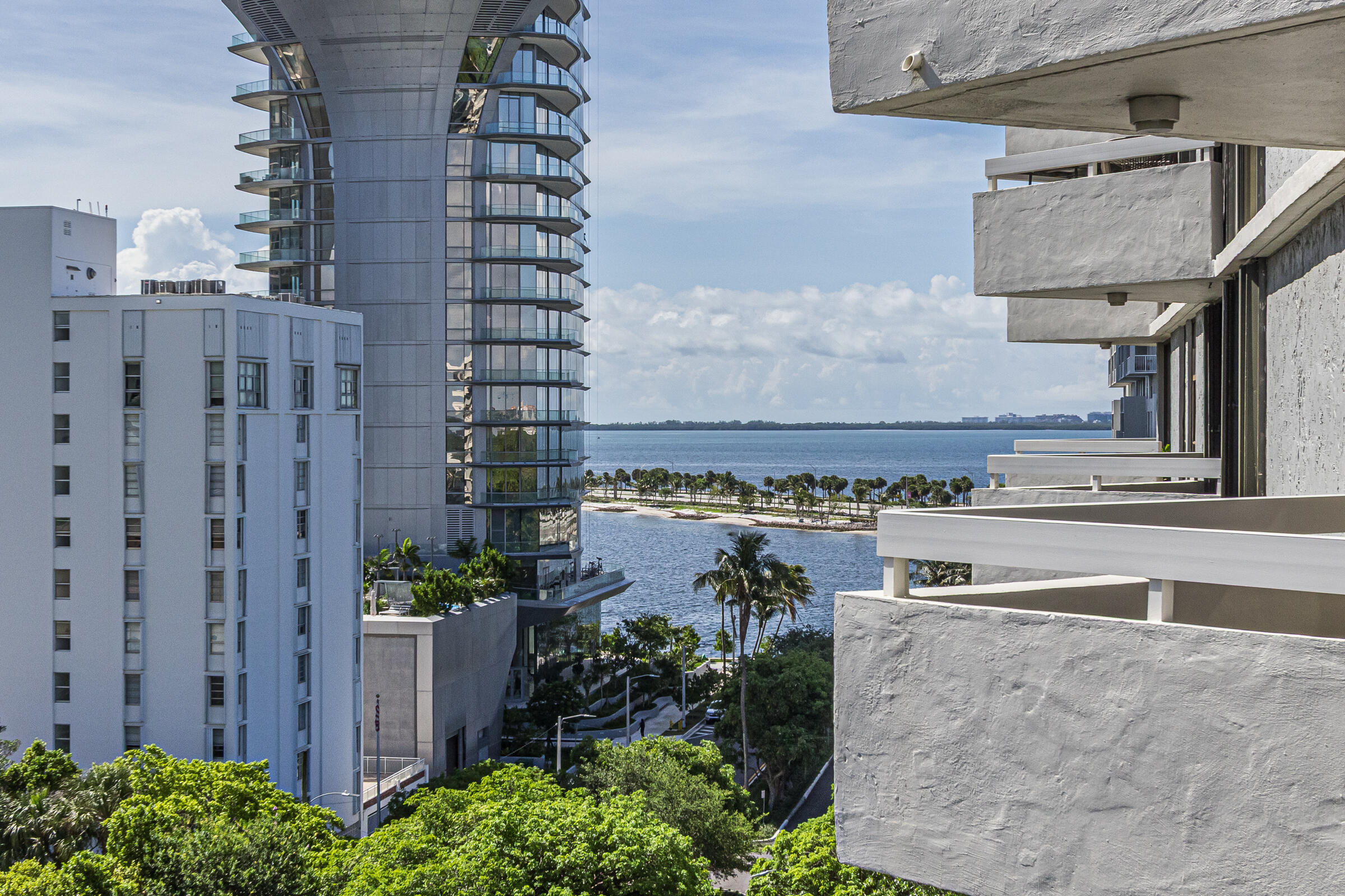 BRICKELL PARK CONDO - Residential