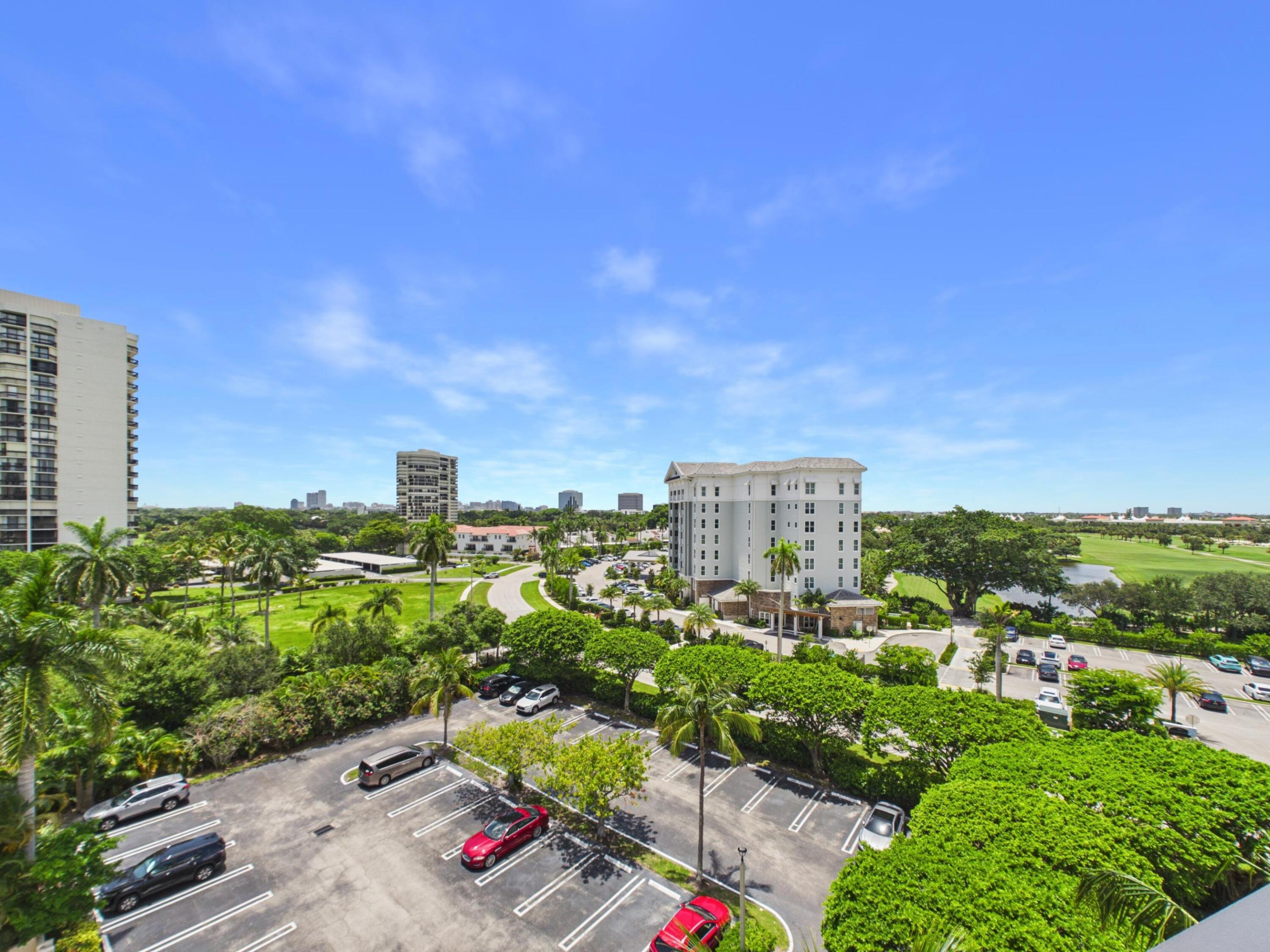 LANDS OF THE PRESIDENT CONDO 3 - Residential