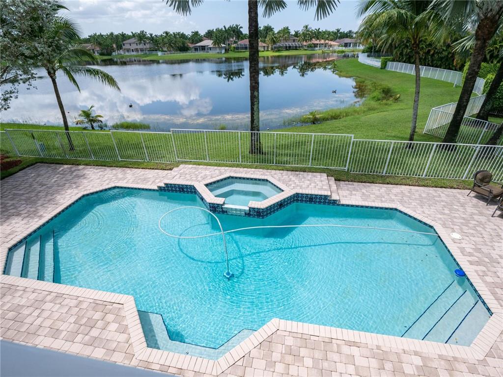 Victoria Isles - Residential