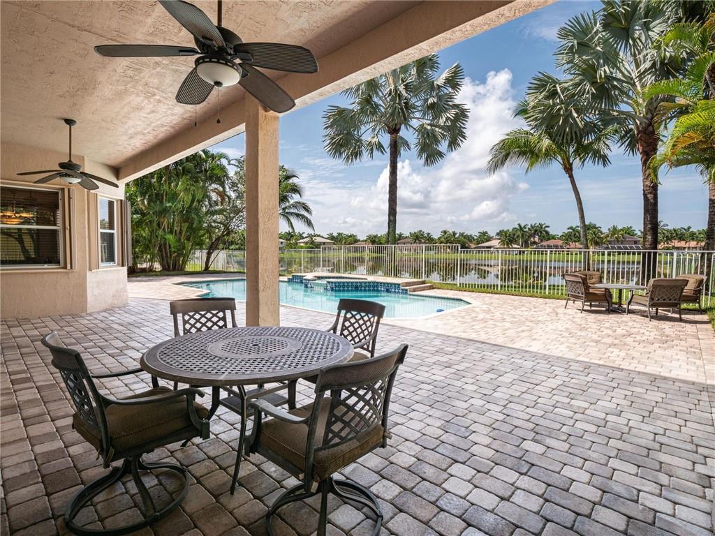 Victoria Isles - Residential