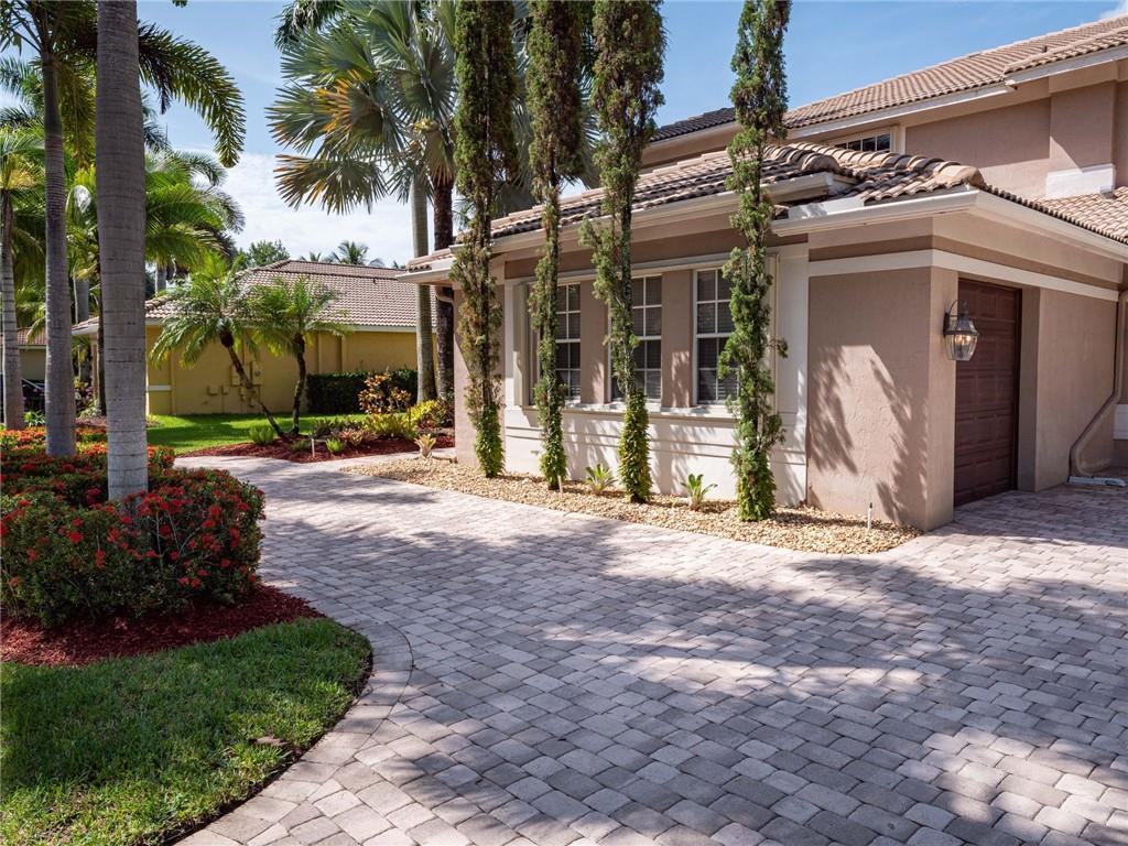 Victoria Isles - Residential
