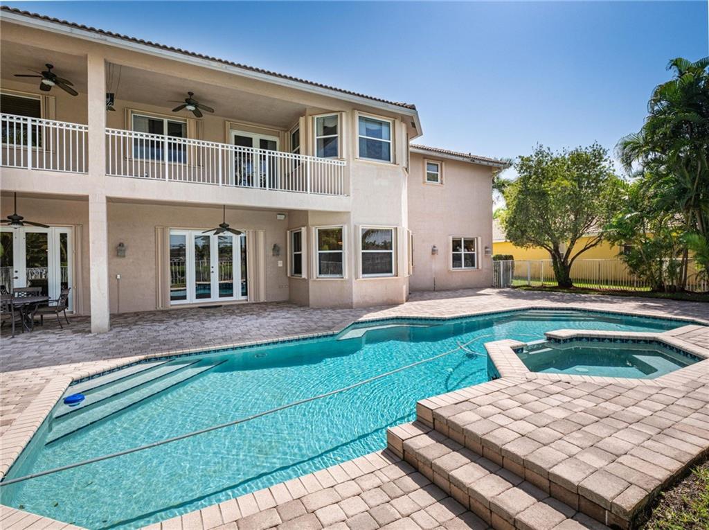 Victoria Isles - Residential