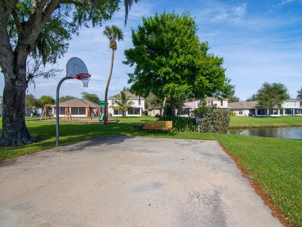 MAJESTIC OAKS - Residential