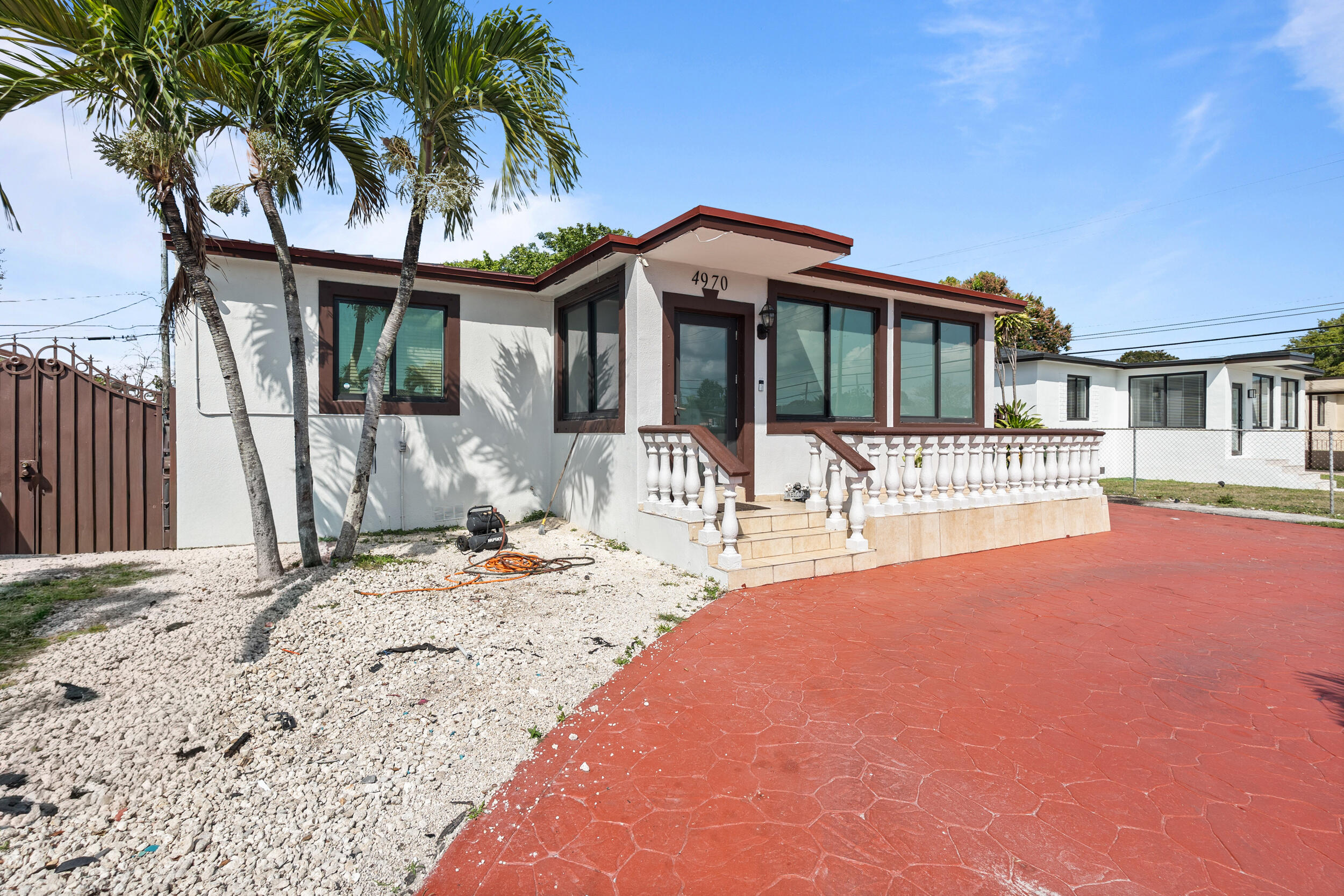 BRADLEY MANOR 3RD ADDN - Residential