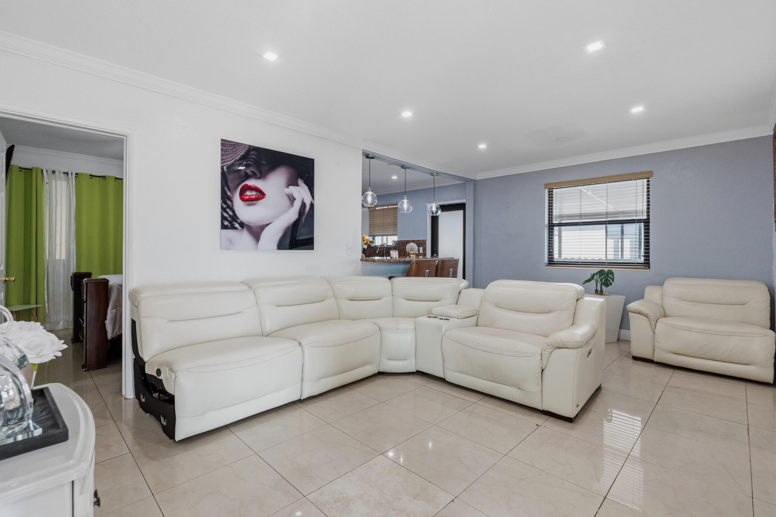 BRADLEY MANOR 3RD ADDN - Residential