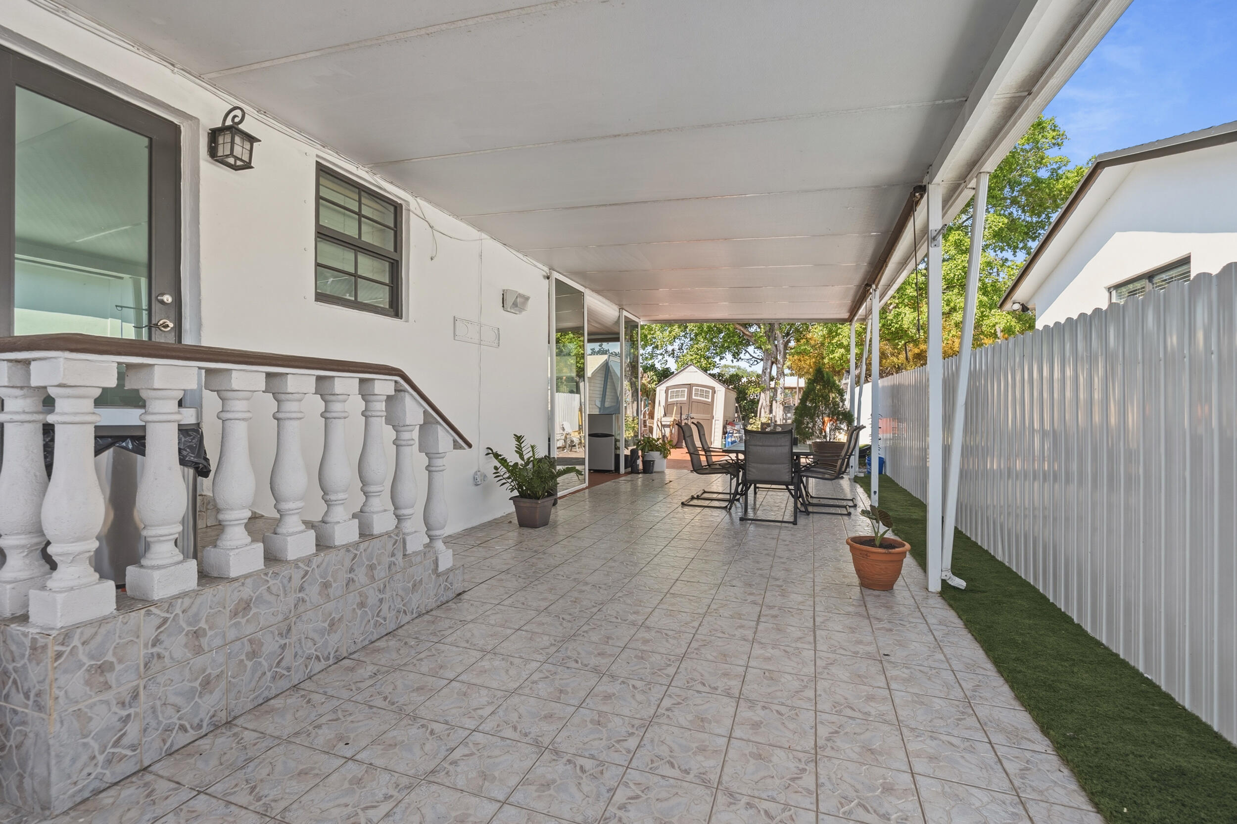BRADLEY MANOR 3RD ADDN - Residential
