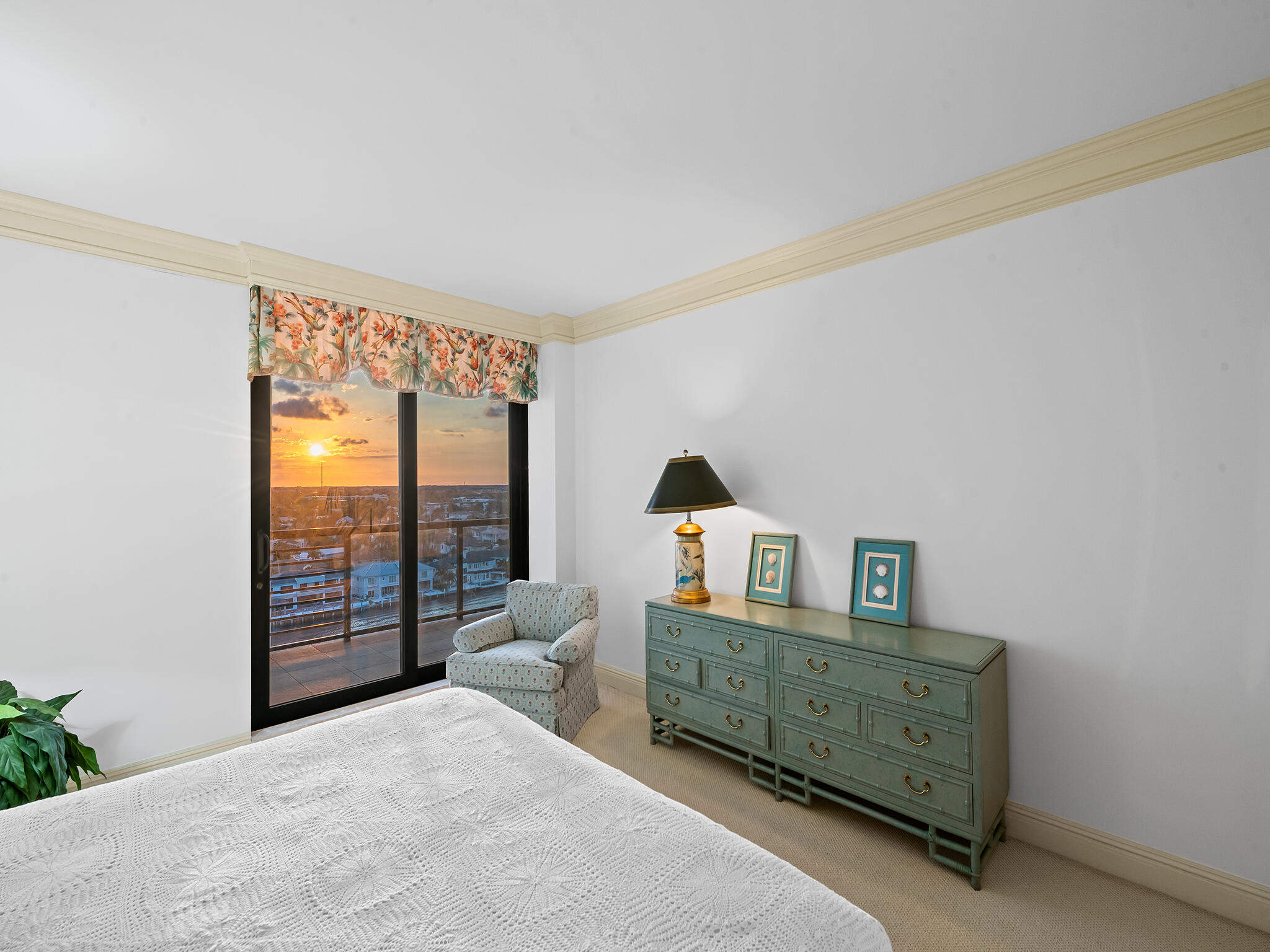 VILLA MAGNA CONDO - Residential