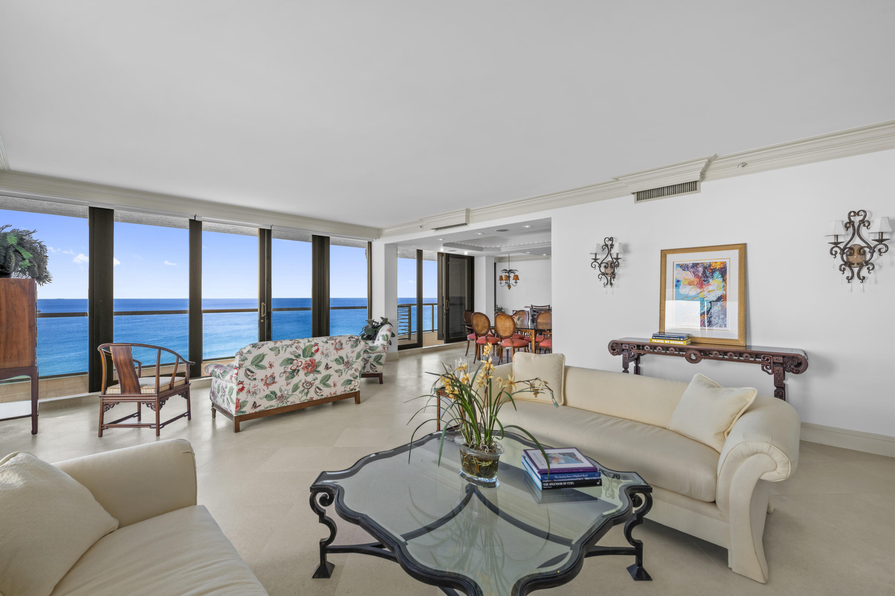 VILLA MAGNA CONDO - Residential