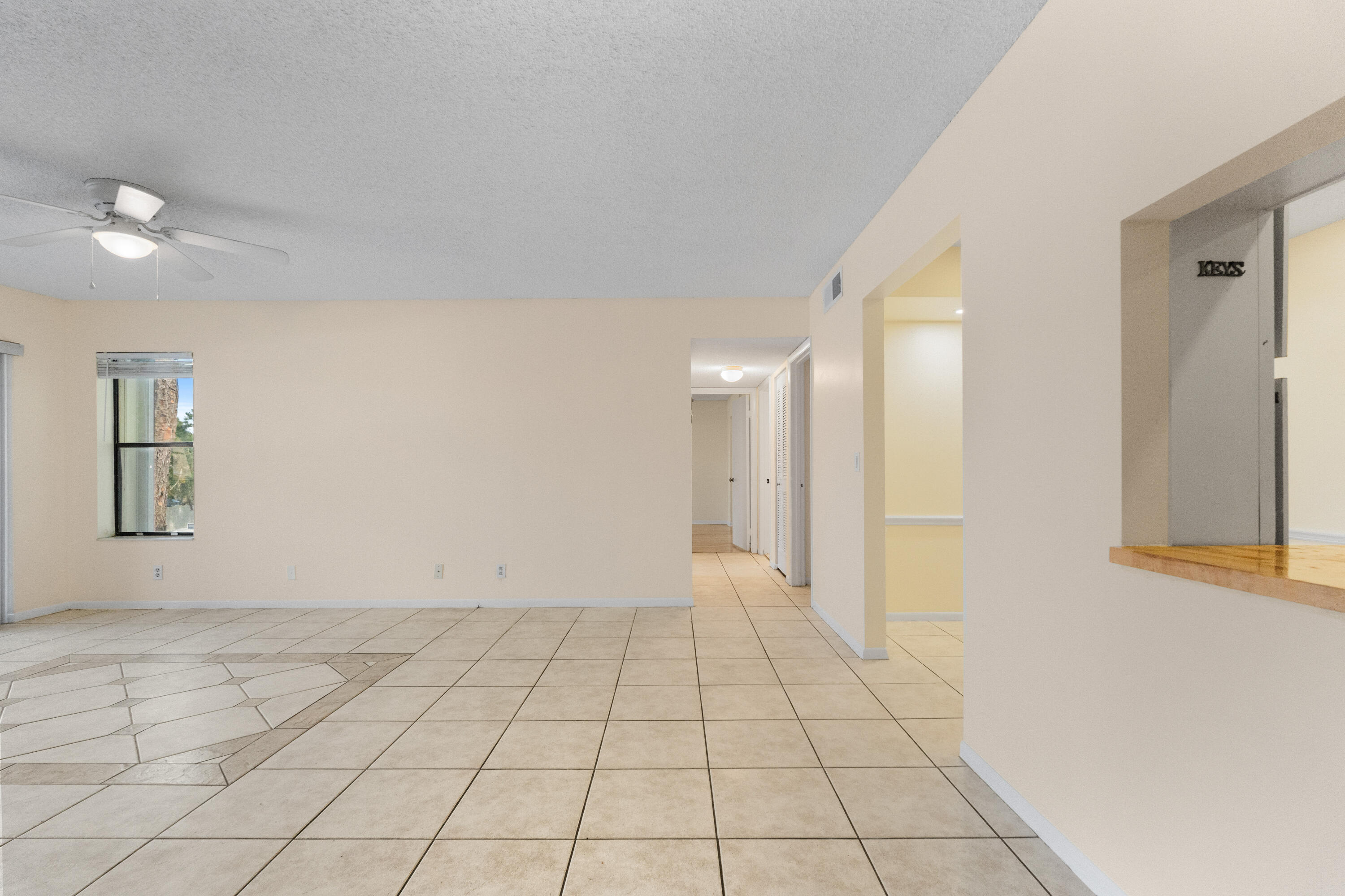 PINE RIDGE NORTH VILLAGE III CONDO - Residential