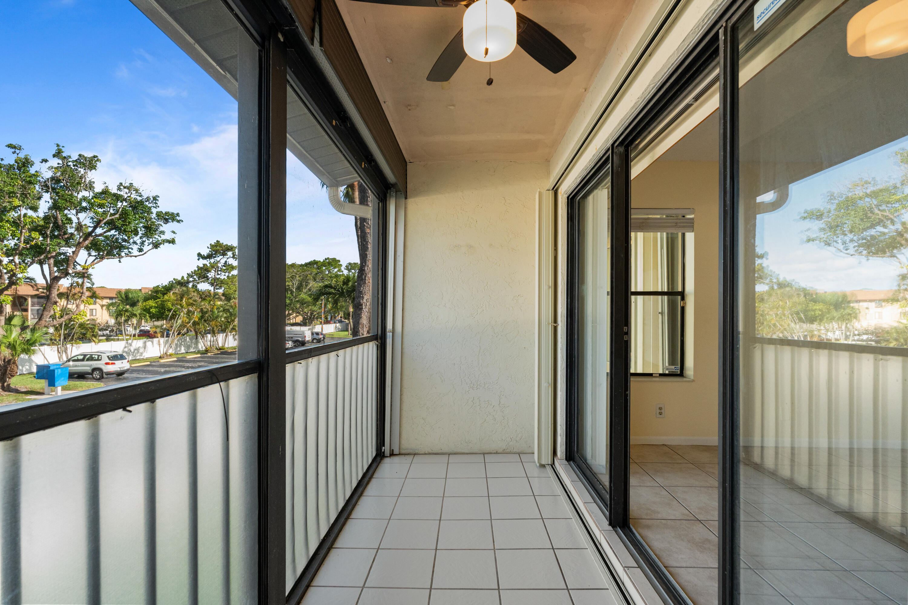 PINE RIDGE NORTH VILLAGE III CONDO - Residential