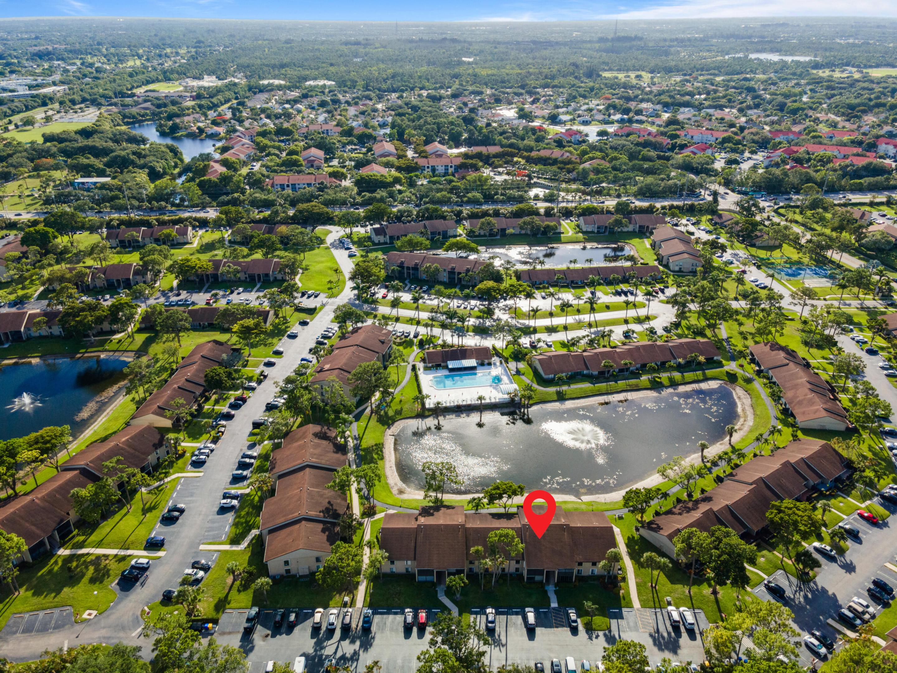 PINE RIDGE NORTH VILLAGE III CONDO - Residential