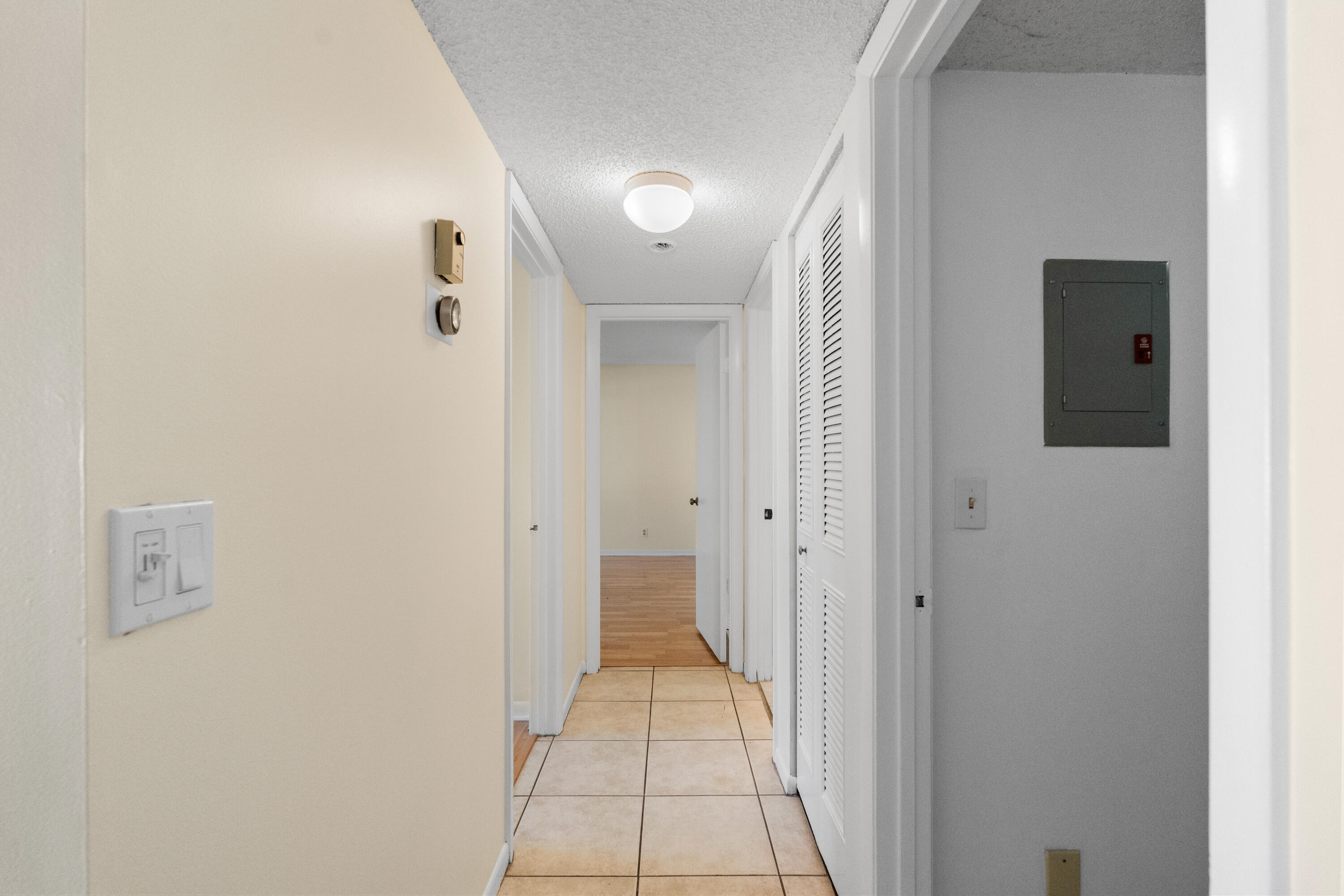 PINE RIDGE NORTH VILLAGE III CONDO - Residential