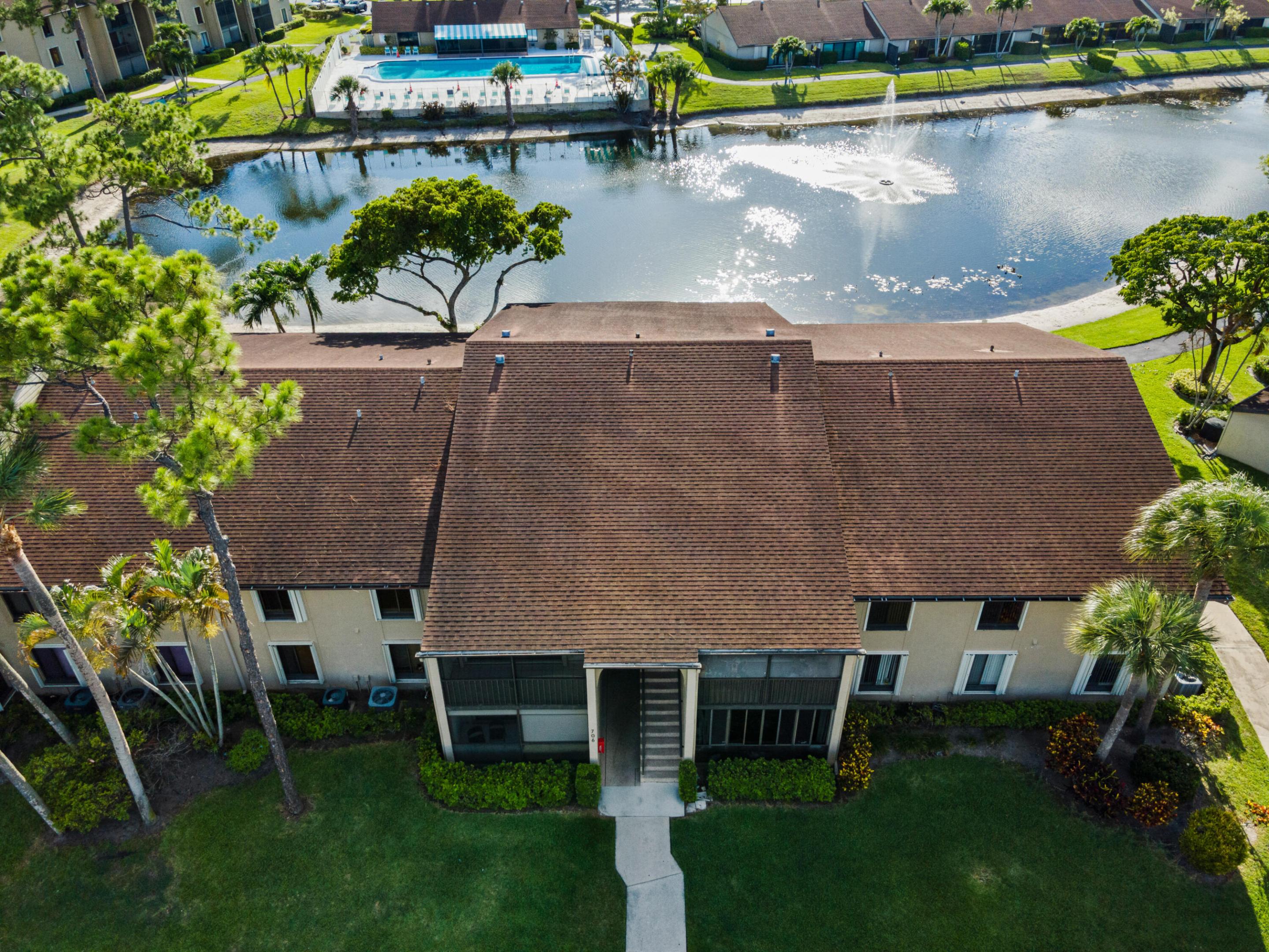 PINE RIDGE NORTH VILLAGE III CONDO - Residential