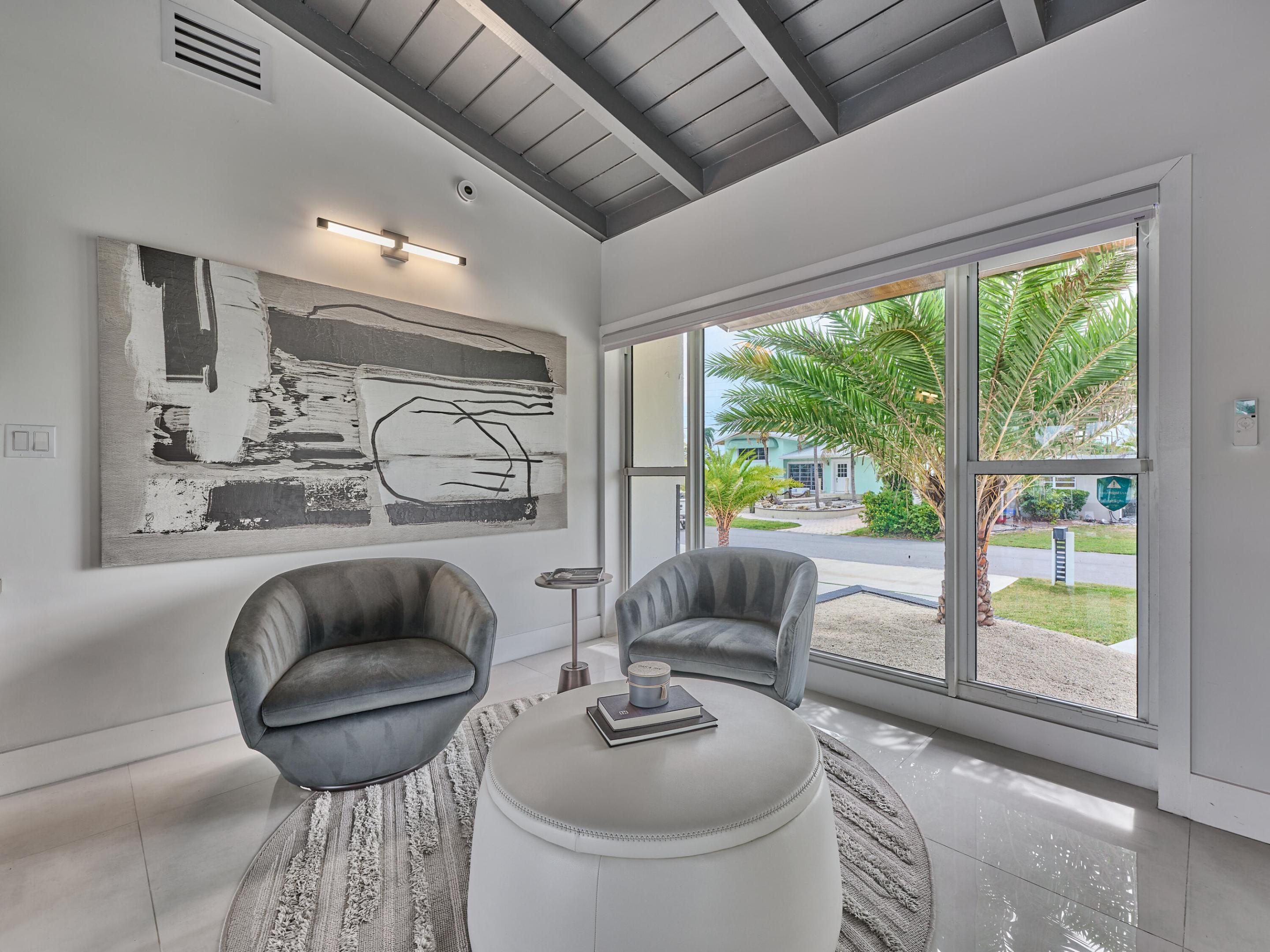 LAUDERDALE ISLES NO 2-BLK 6 - Residential