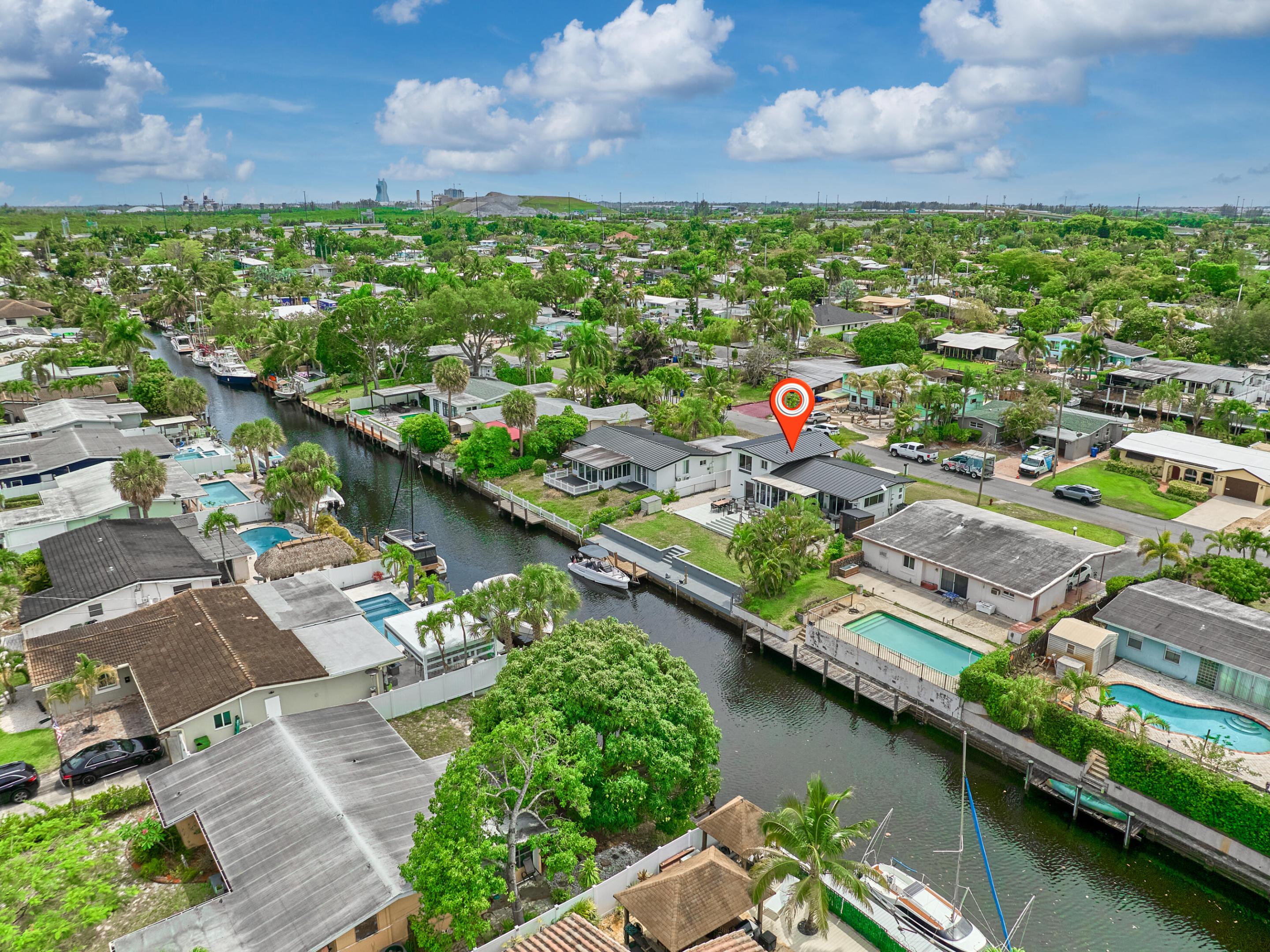 LAUDERDALE ISLES NO 2-BLK 6 - Residential