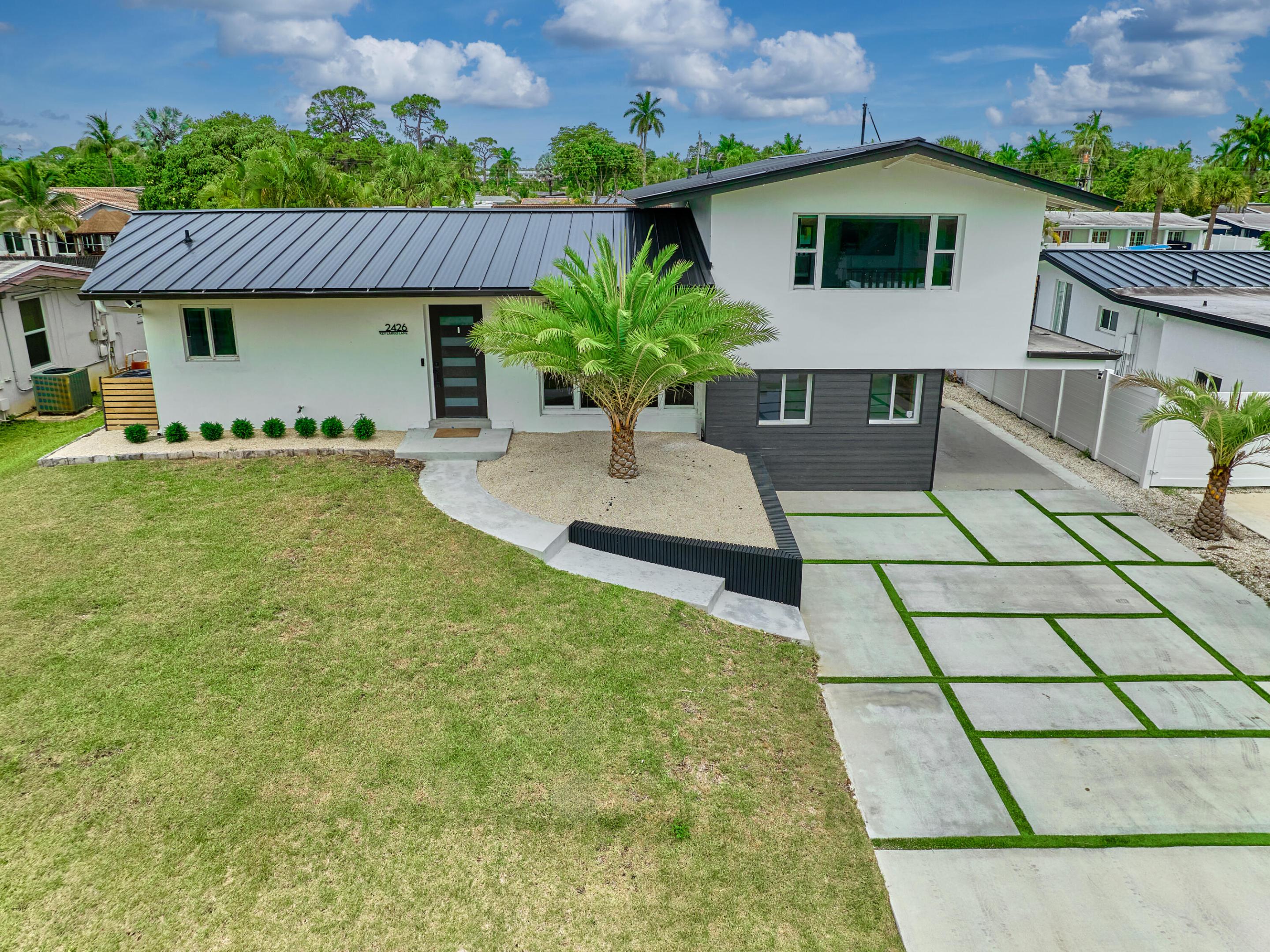 LAUDERDALE ISLES NO 2-BLK 6 - Residential