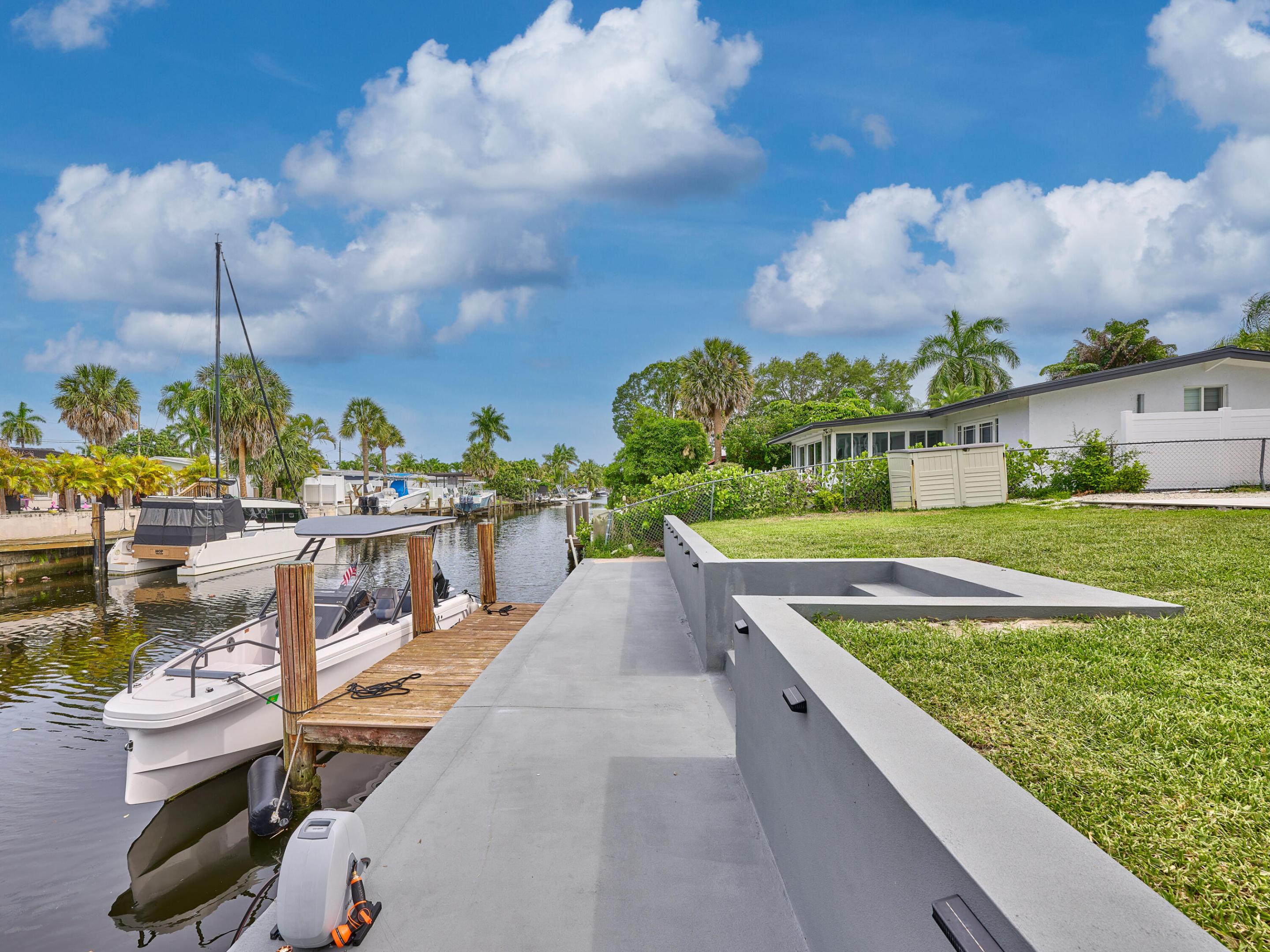 LAUDERDALE ISLES NO 2-BLK 6 - Residential