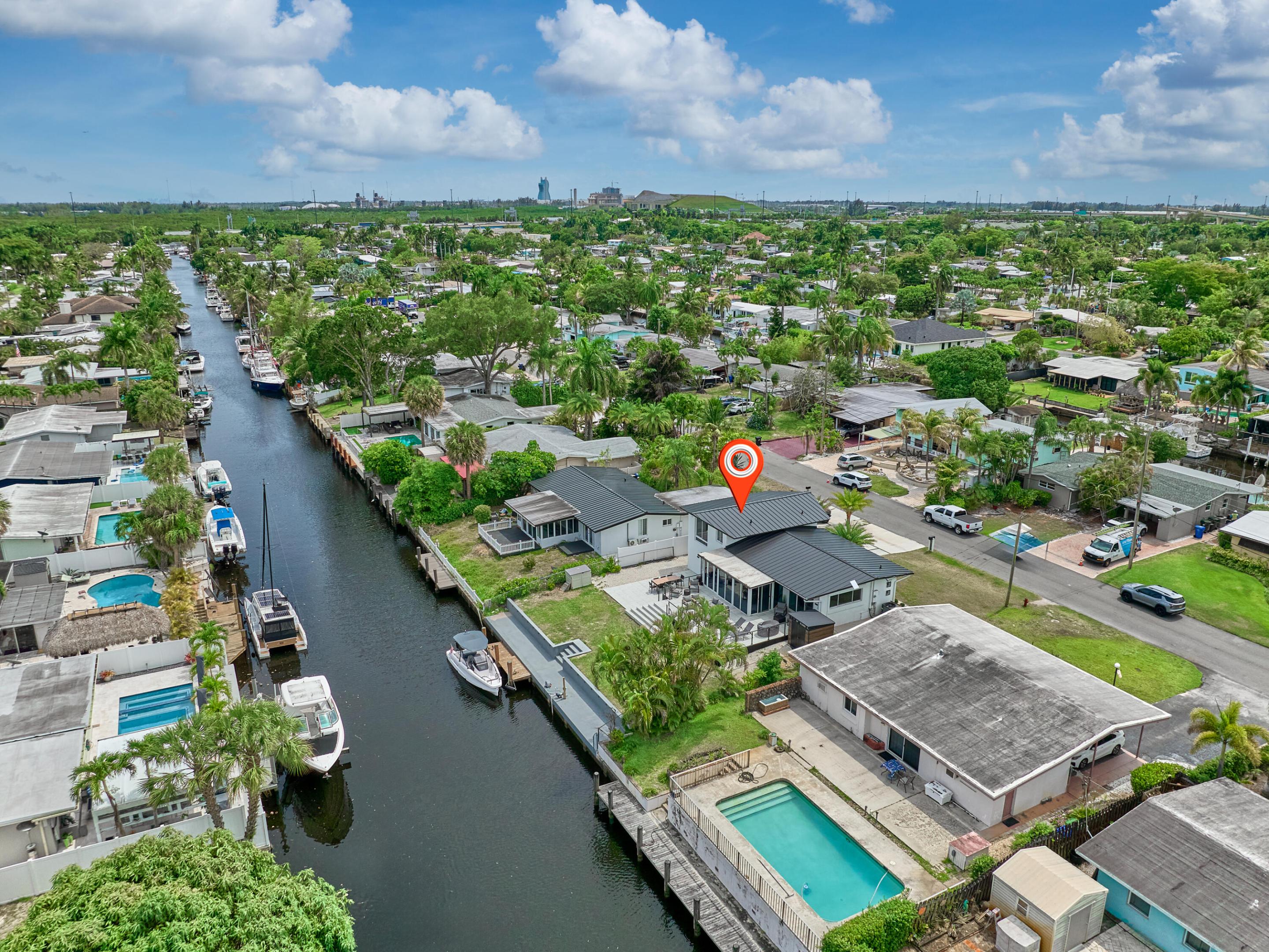 LAUDERDALE ISLES NO 2-BLK 6 - Residential