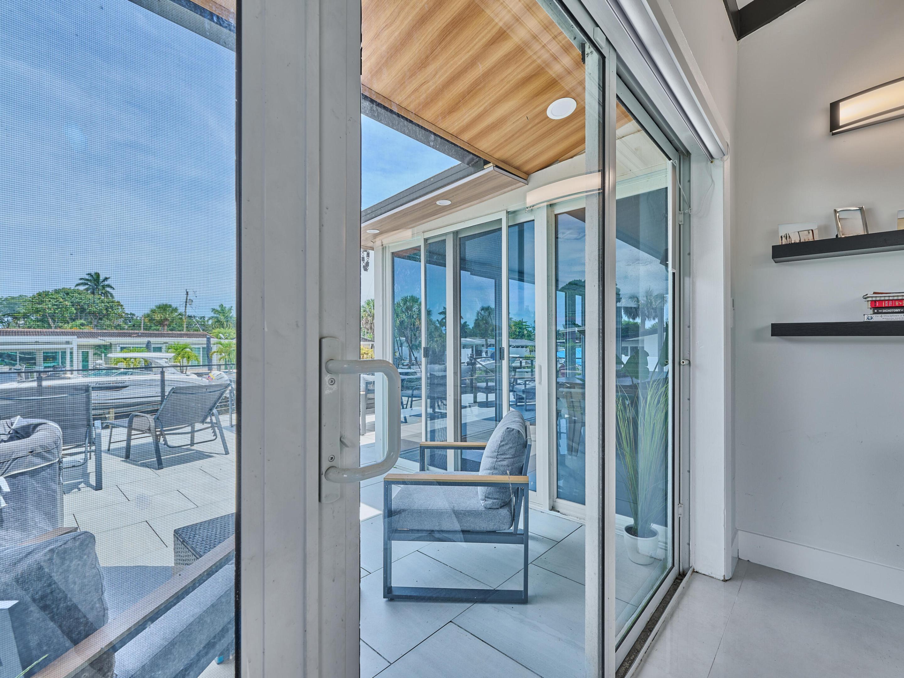 LAUDERDALE ISLES NO 2-BLK 6 - Residential