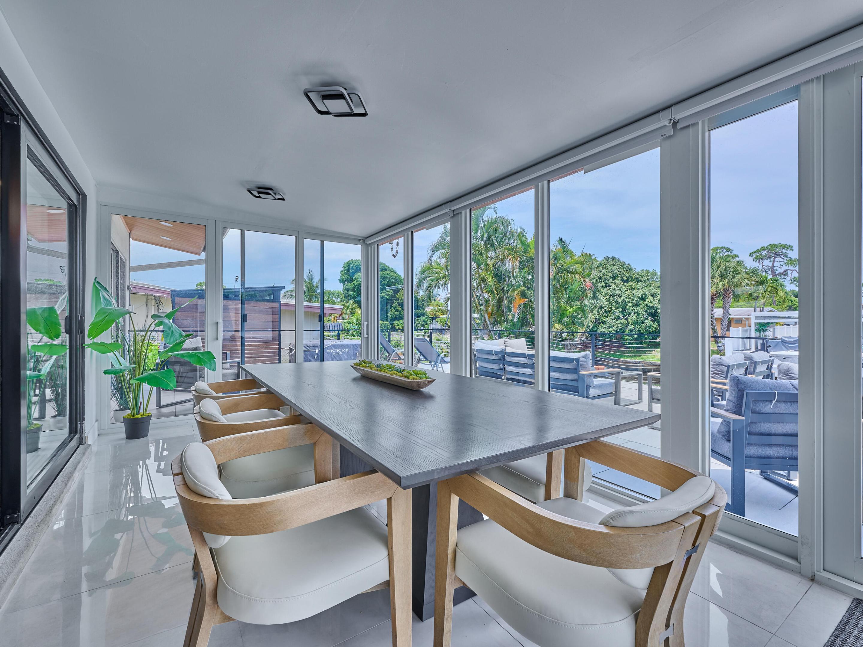 LAUDERDALE ISLES NO 2-BLK 6 - Residential