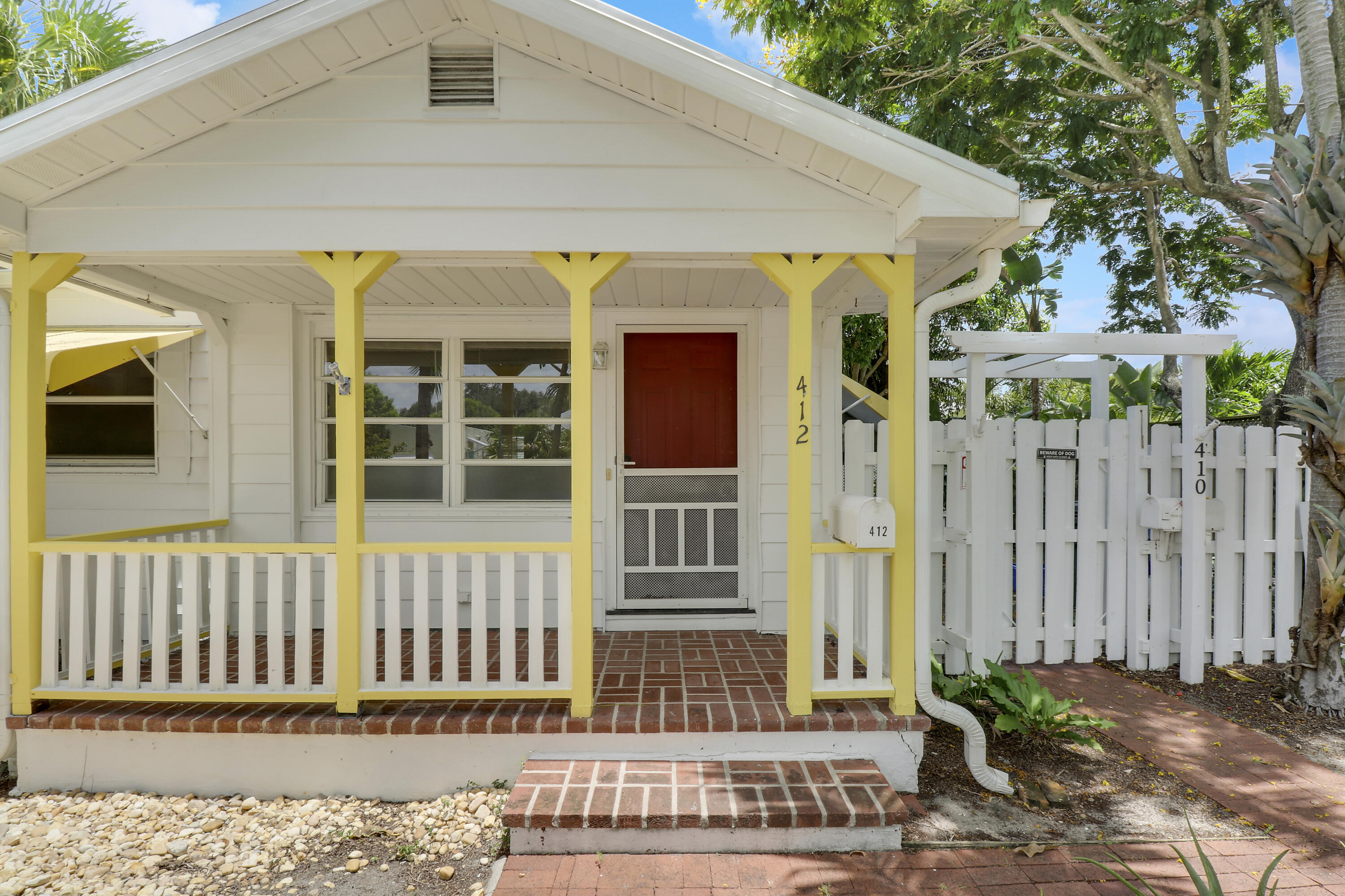 LAKE WORTH BEACH - Residential Lease