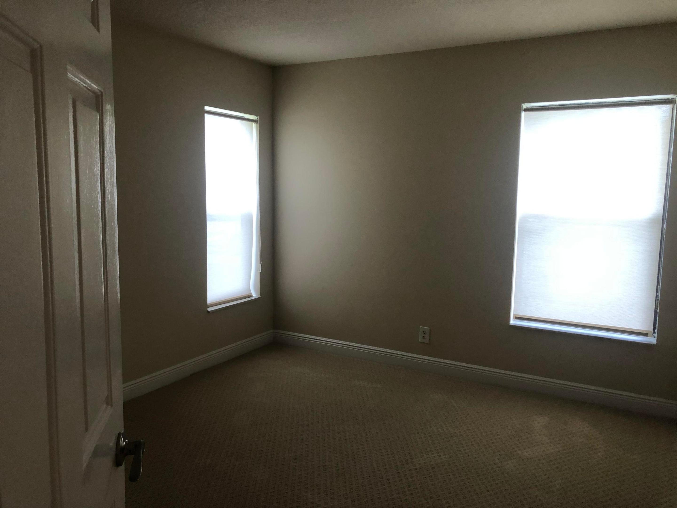 PARK AT WINDWOOD CONDO - JAYWOOD - Residential