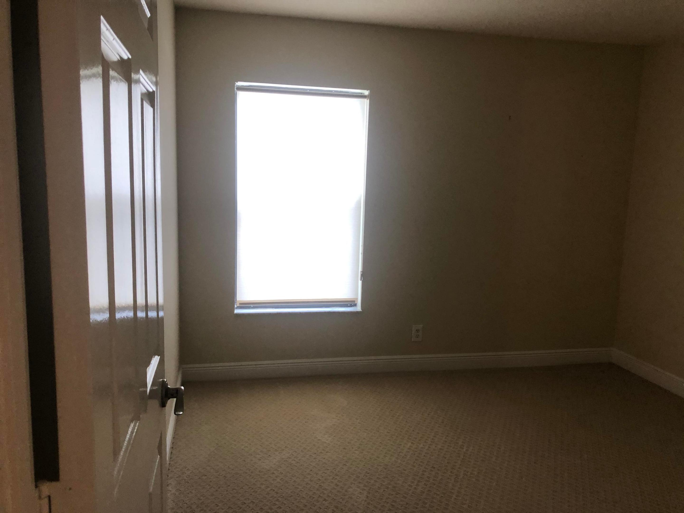 PARK AT WINDWOOD CONDO - JAYWOOD - Residential