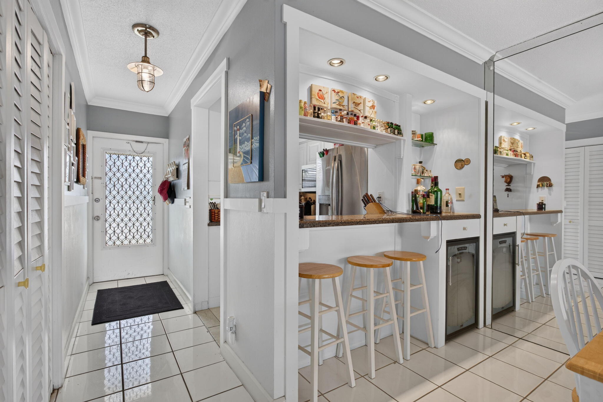 LAKESHORE LODGE CO-OP - Residential