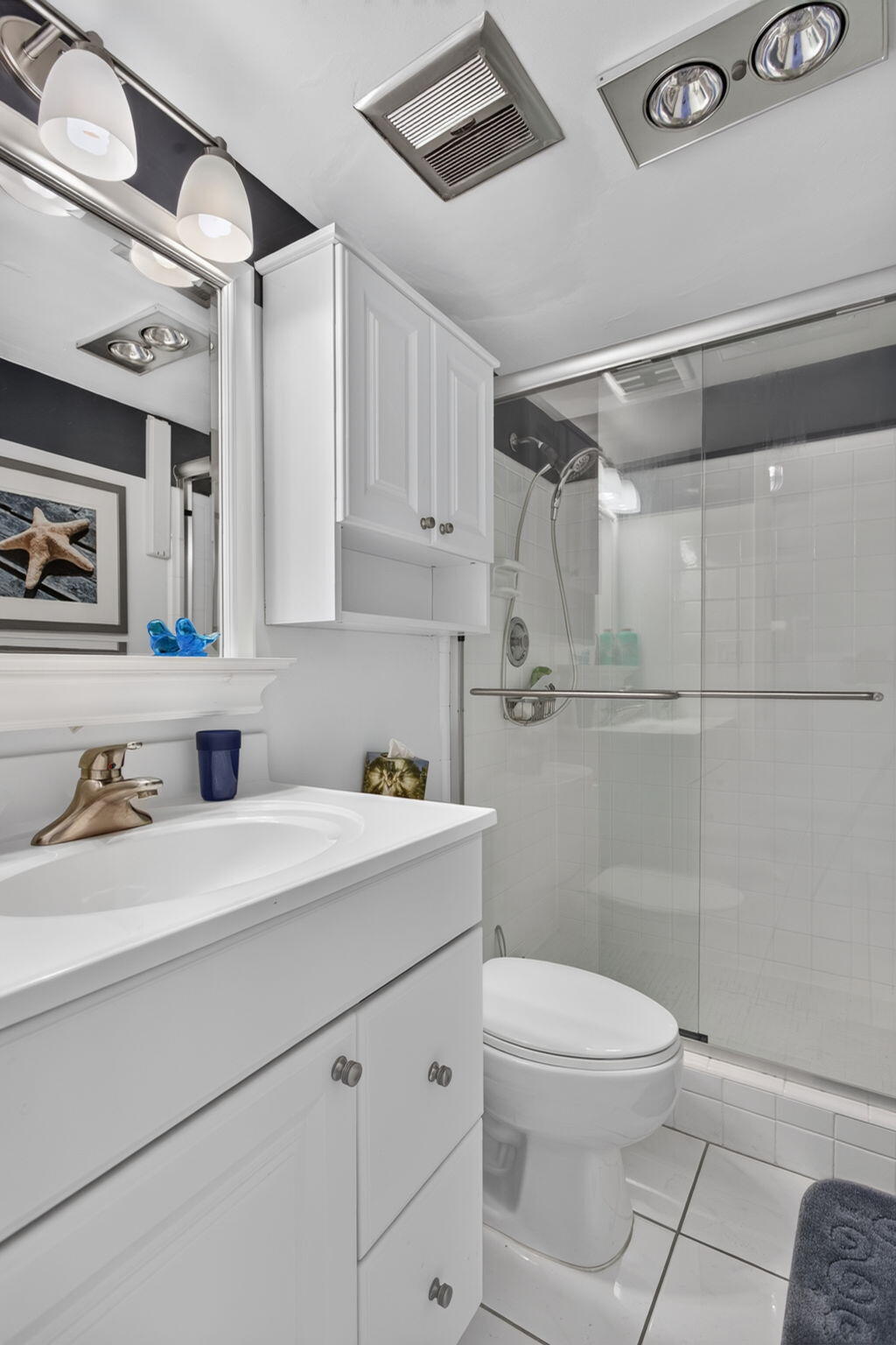 LAKESHORE LODGE CO-OP - Residential