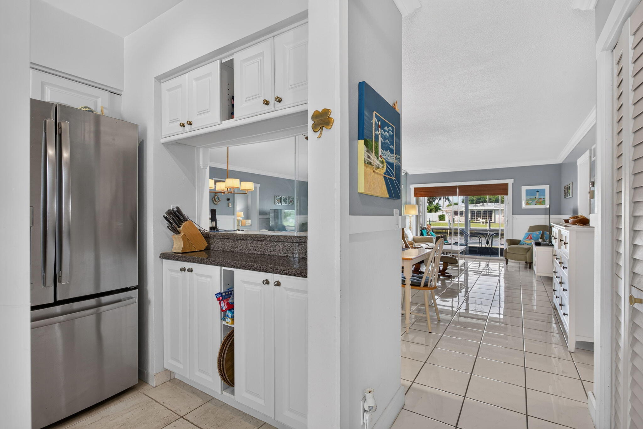 LAKESHORE LODGE CO-OP - Residential