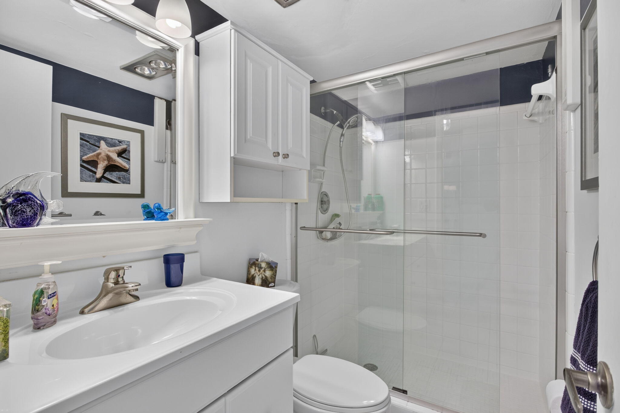 LAKESHORE LODGE CO-OP - Residential