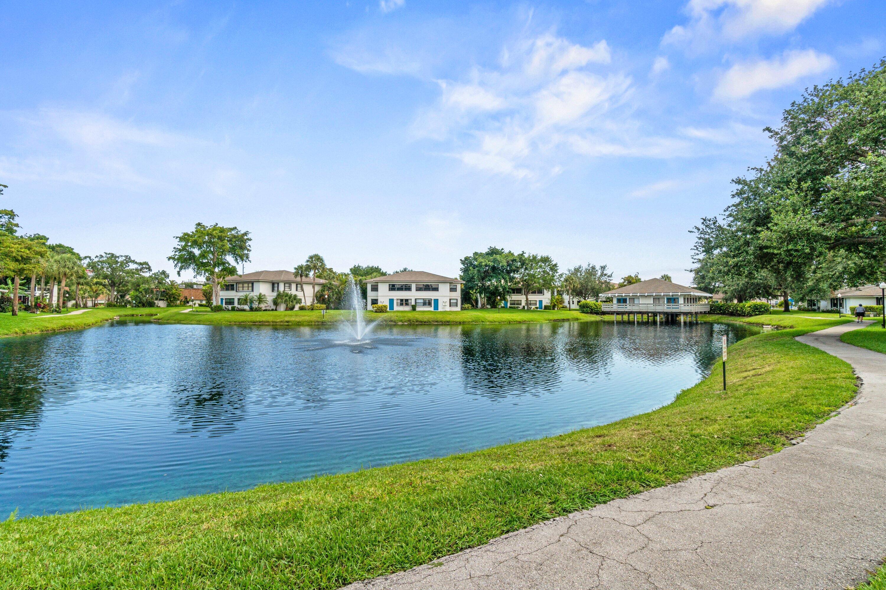 DELRAY OAKS CONDO - Residential Lease