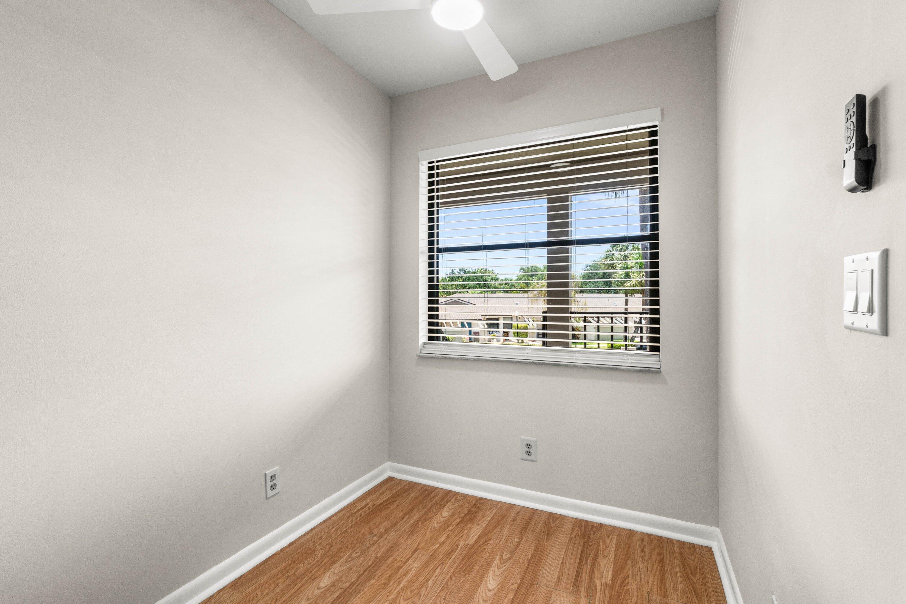 DELRAY OAKS CONDO - Residential Lease