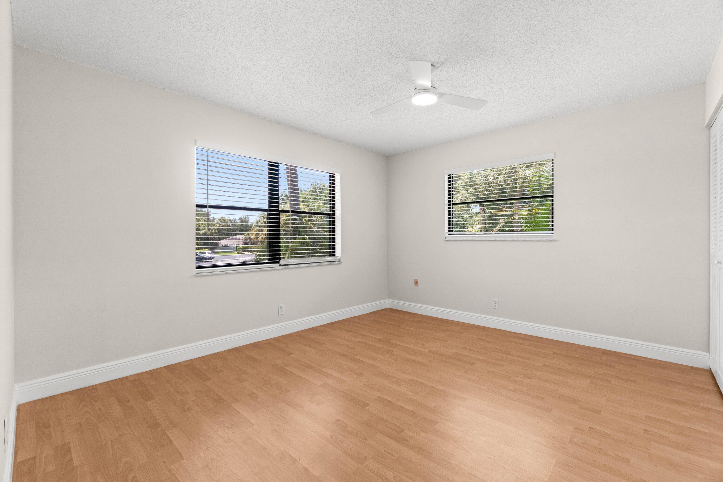 DELRAY OAKS CONDO - Residential Lease