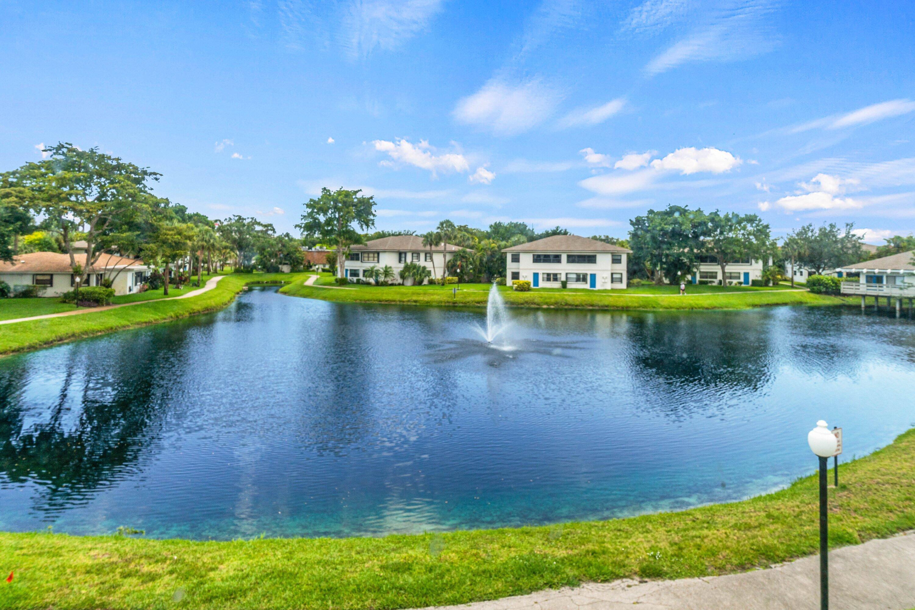 DELRAY OAKS CONDO - Residential Lease