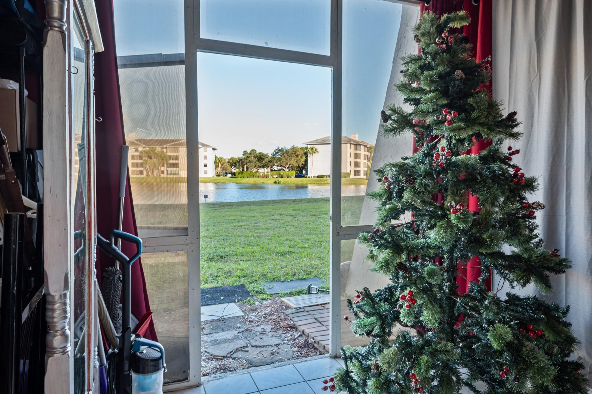 POINCIANA 3 OF PINE ISLAND RIDGE - Residential
