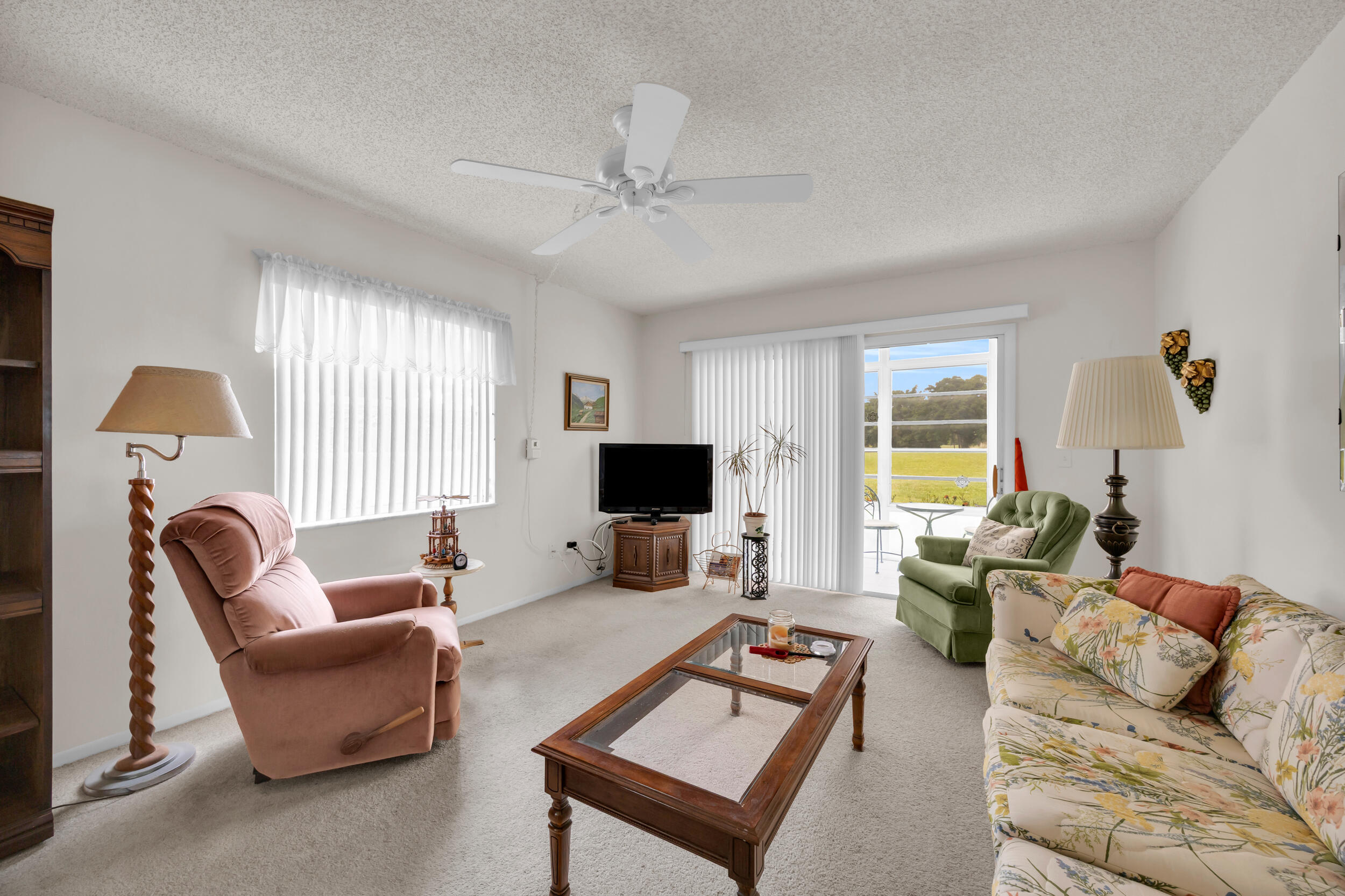 VISTA DEL LAGO CONDO - Residential